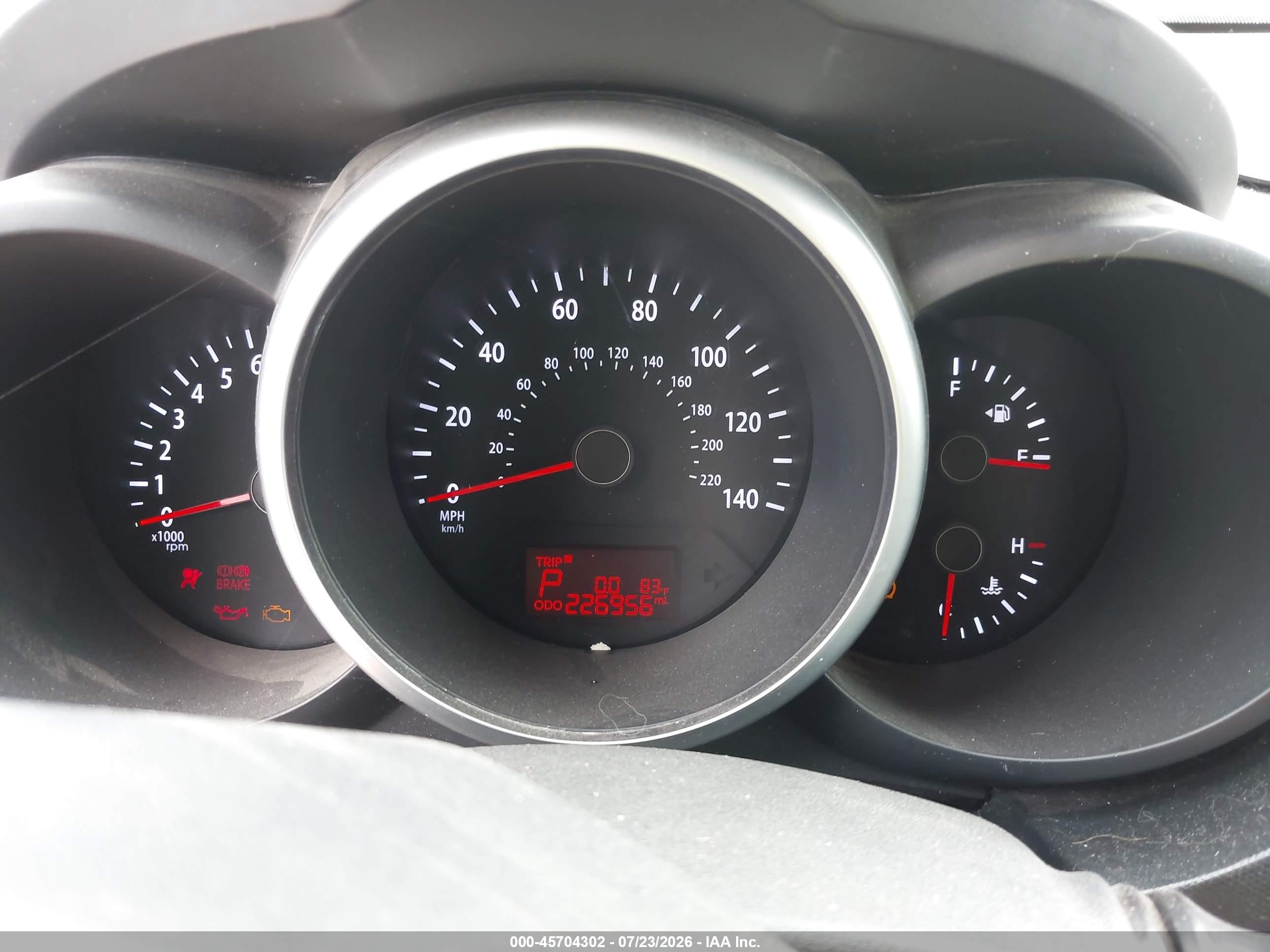 2013 Kia Soul + Red vin: KNDJT2A69D7585667