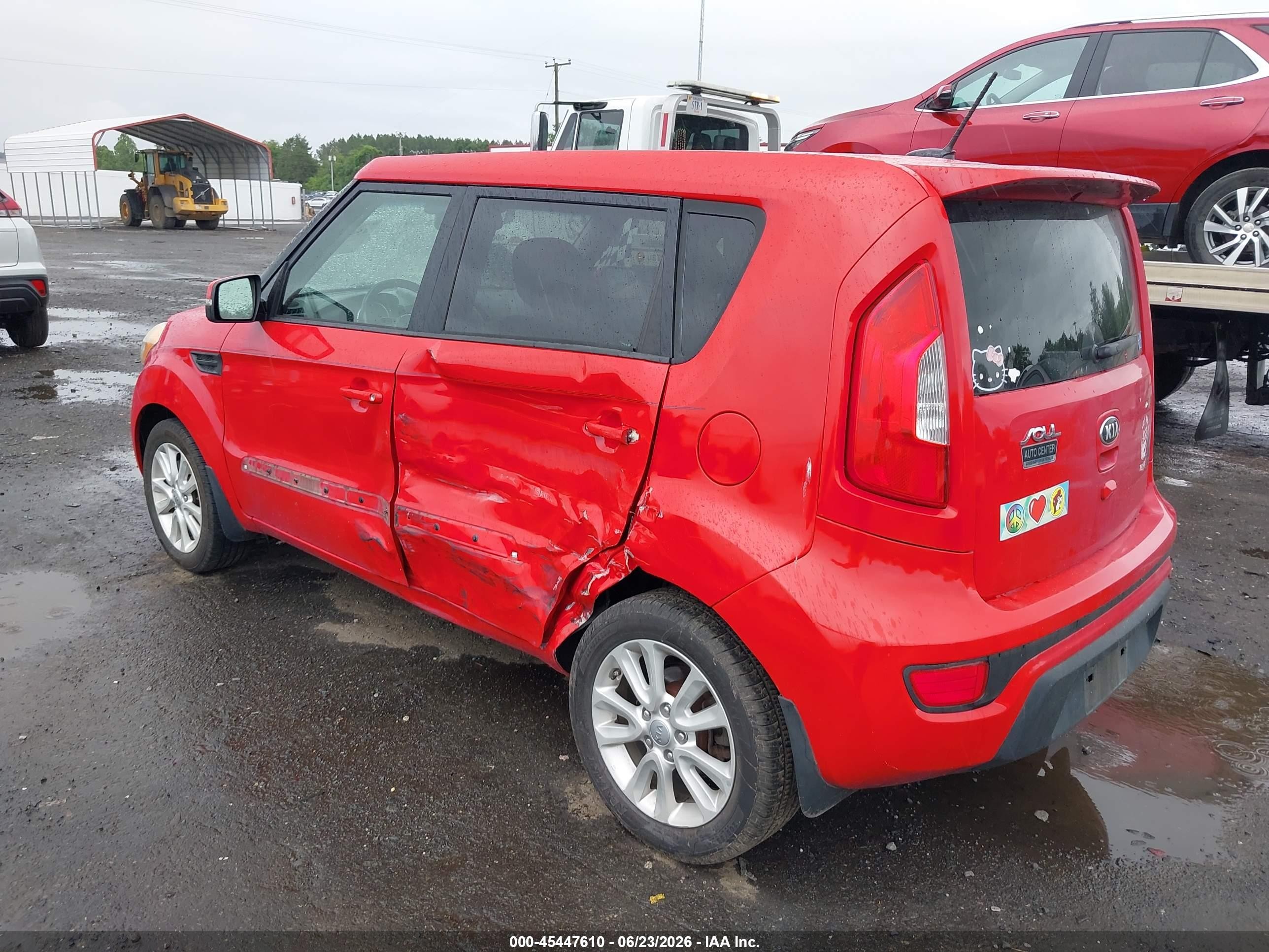 2013 Kia Soul + Red vin: KNDJT2A69D7622409