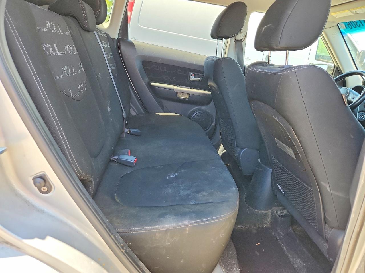 2013 Kia Soul + Серебряный vin: KNDJT2A69D7627125