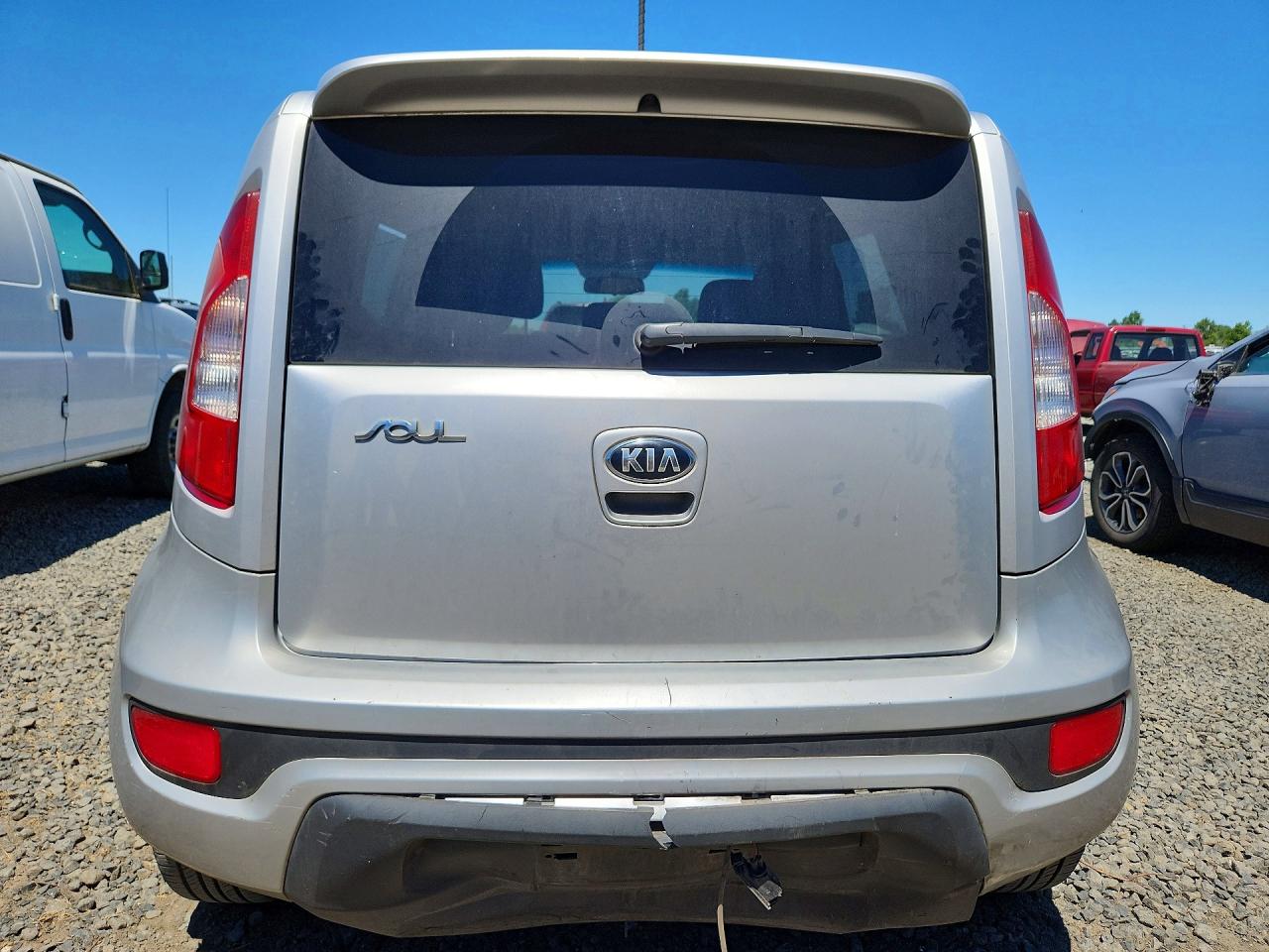 2013 Kia Soul + Серебряный vin: KNDJT2A69D7627125