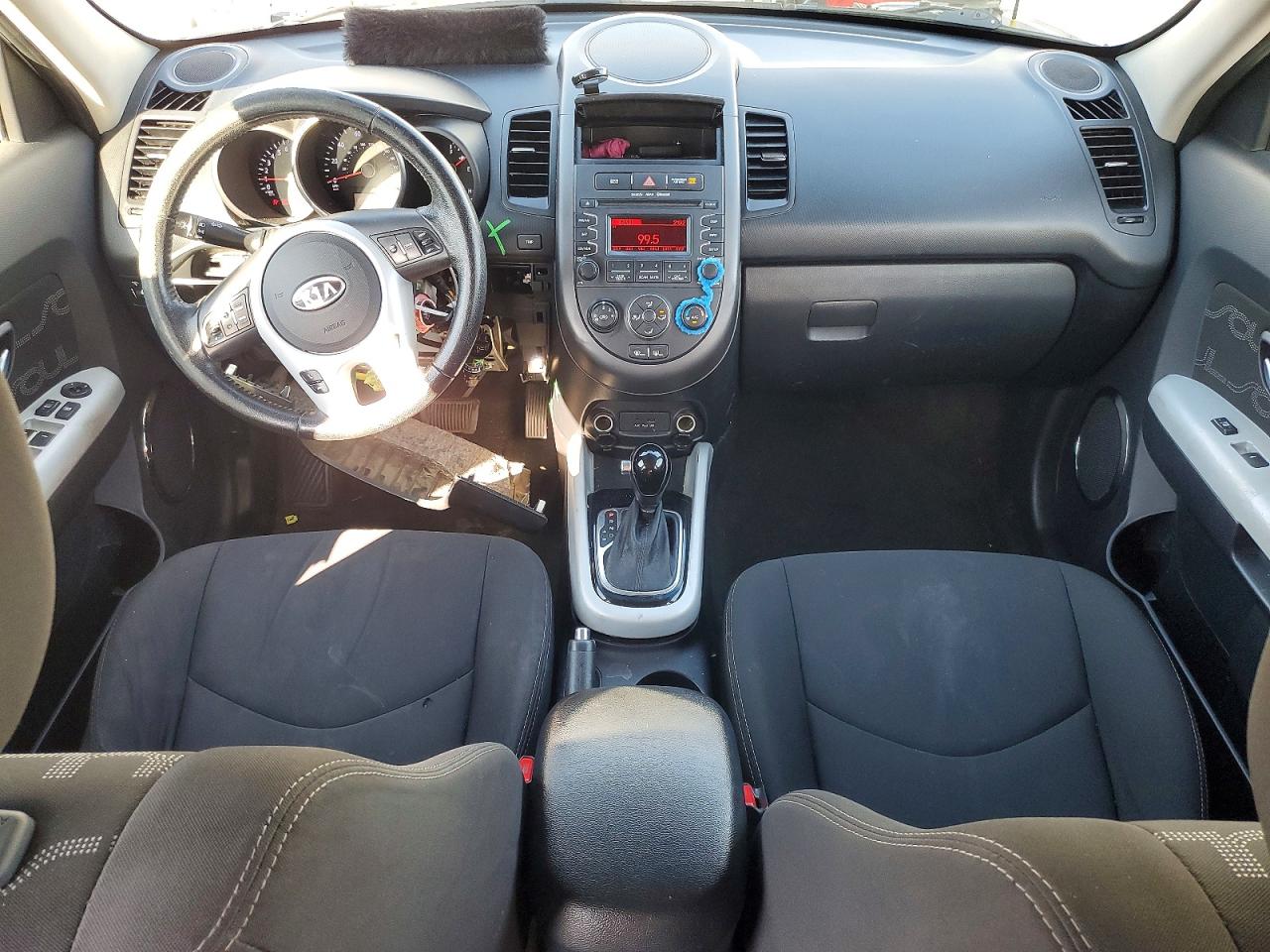 2012 Kia Soul + Silver vin: KNDJT2A6XC7382835