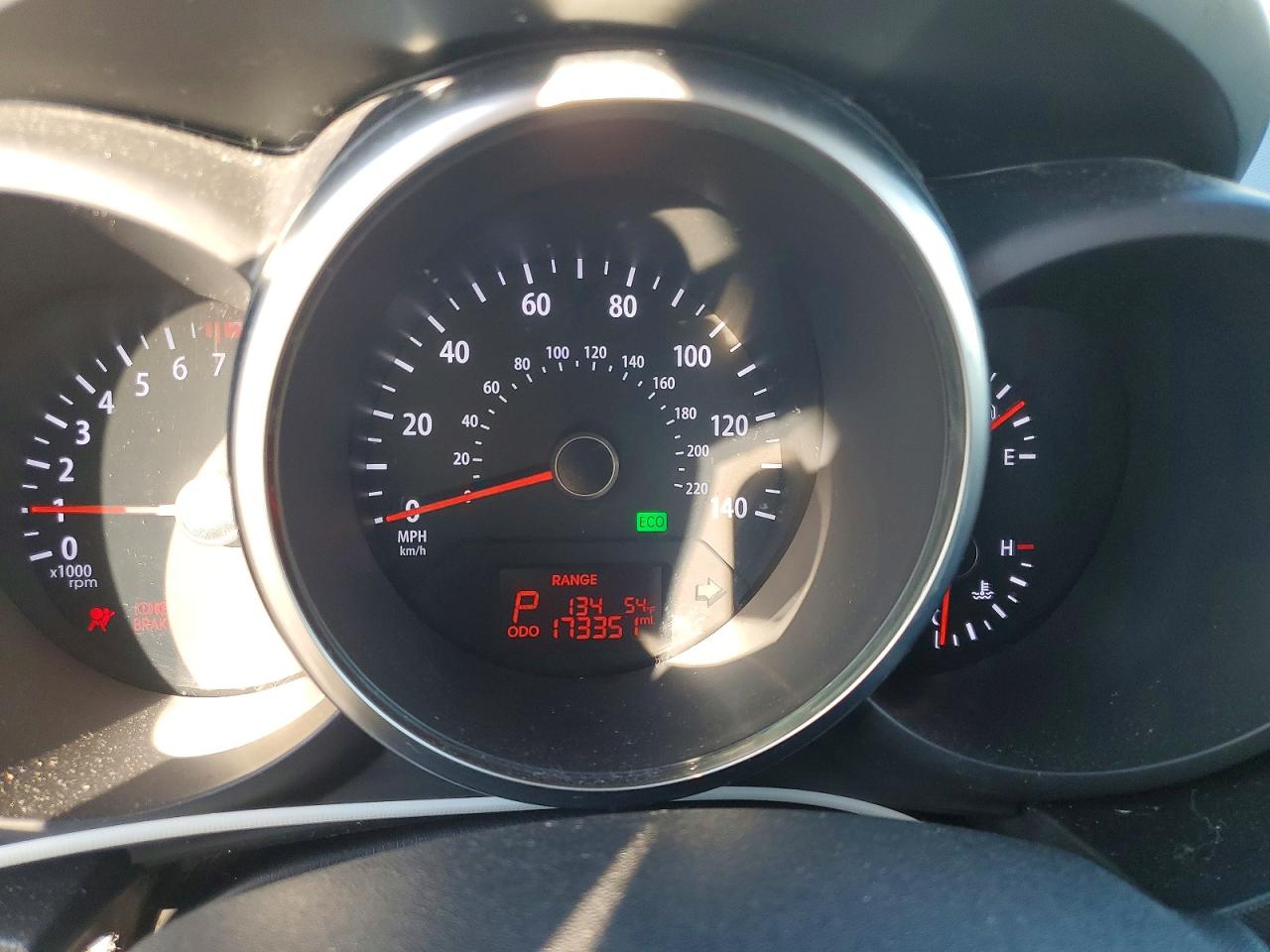 2012 Kia Soul + Silver vin: KNDJT2A6XC7382835