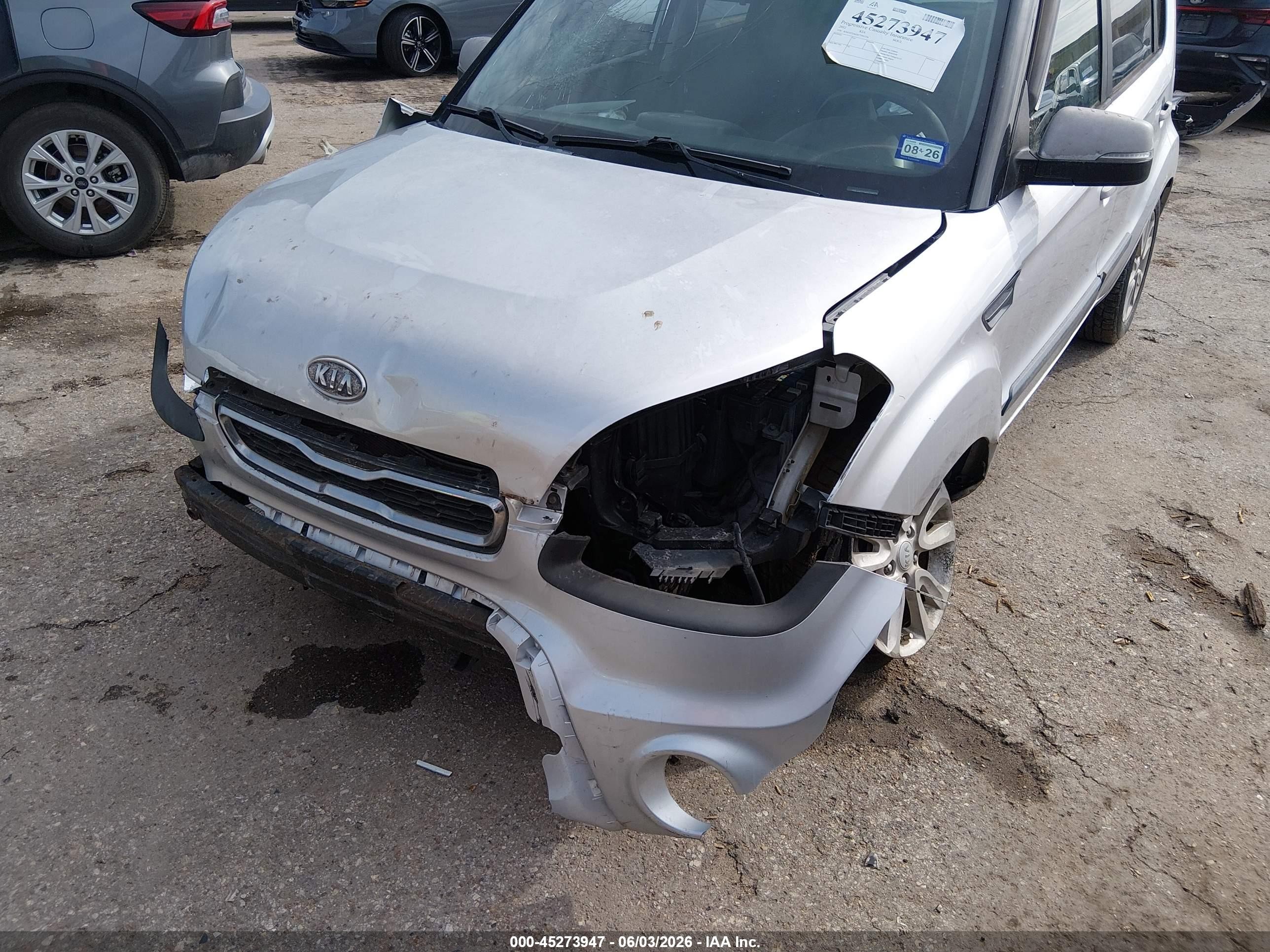 2012 Kia Soul + Серебряный vin: KNDJT2A6XC7391776