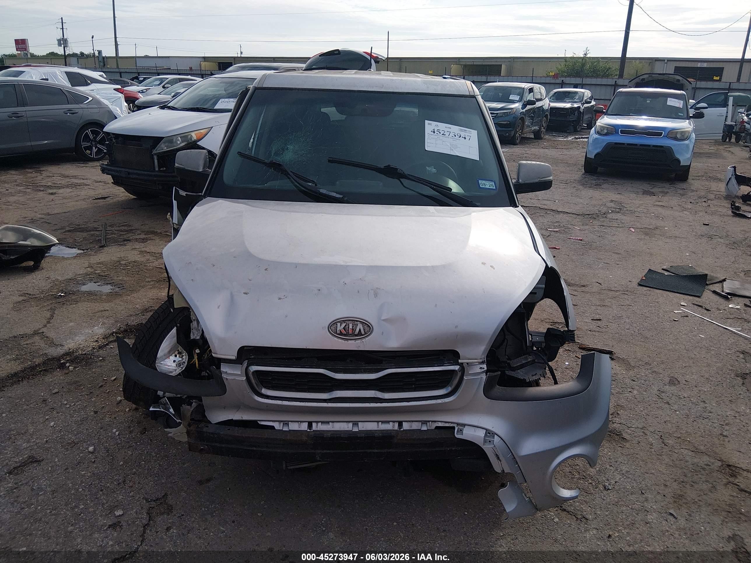 2012 Kia Soul + Серебряный vin: KNDJT2A6XC7391776