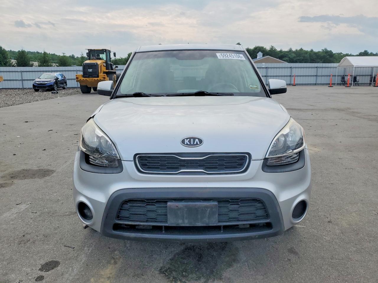 2012 Kia Soul + Silver vin: KNDJT2A6XC7405496