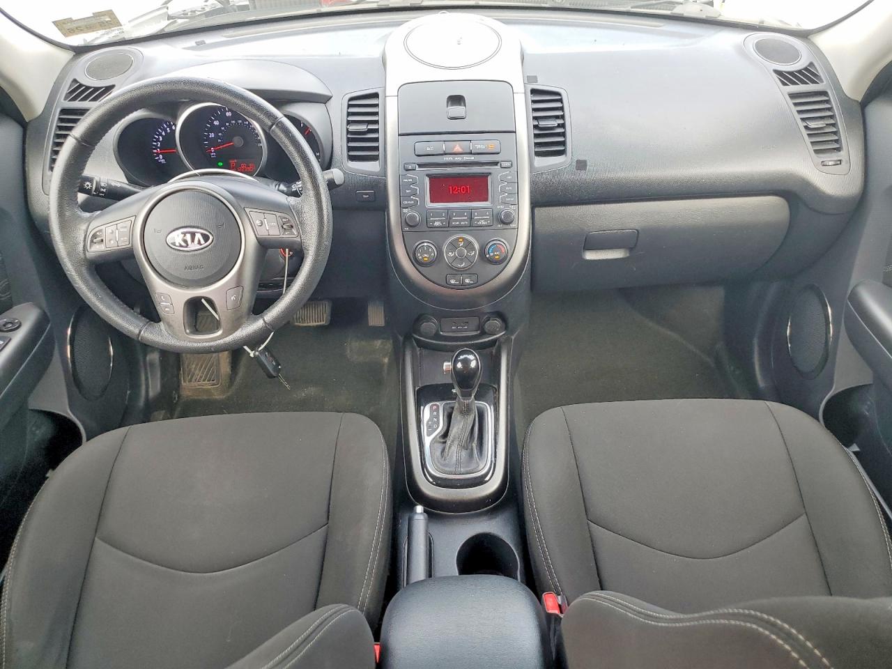 2012 Kia Soul + Silver vin: KNDJT2A6XC7405496