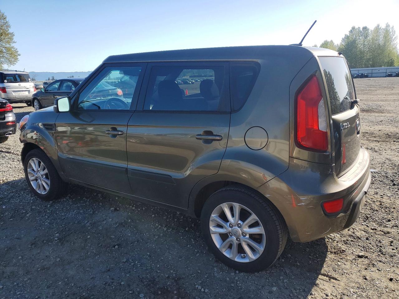 2012 Kia Soul + Brown vin: KNDJT2A6XC7445335