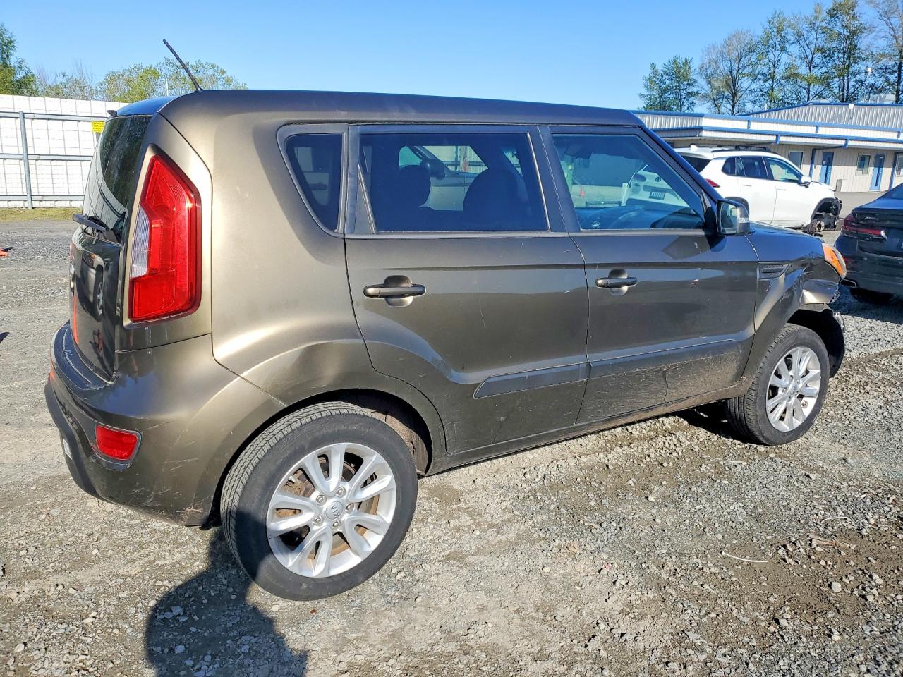 2012 Kia Soul + Brown vin: KNDJT2A6XC7445335