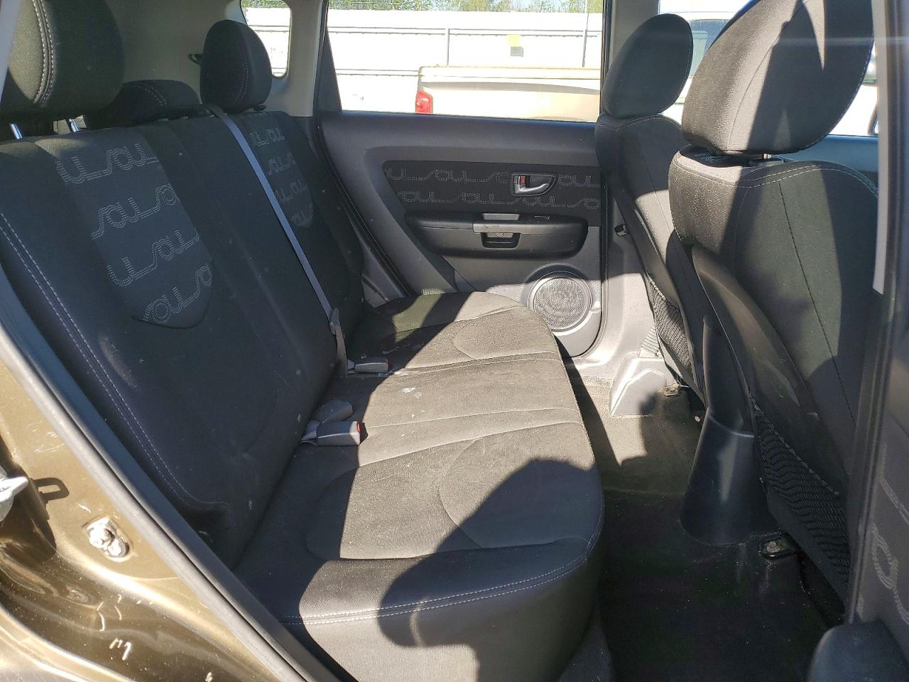 2012 Kia Soul + Brown vin: KNDJT2A6XC7445335