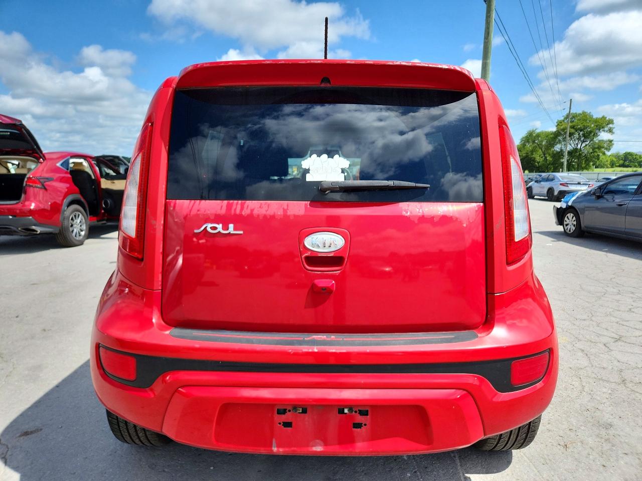 2012 Kia Soul ! Red vin: KNDJT2A6XC7452205