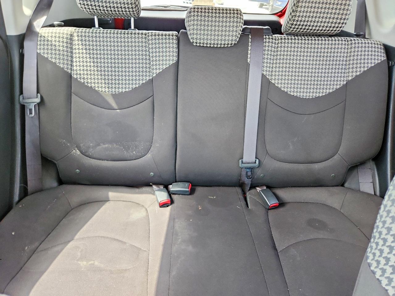 2012 Kia Soul ! Red vin: KNDJT2A6XC7452205