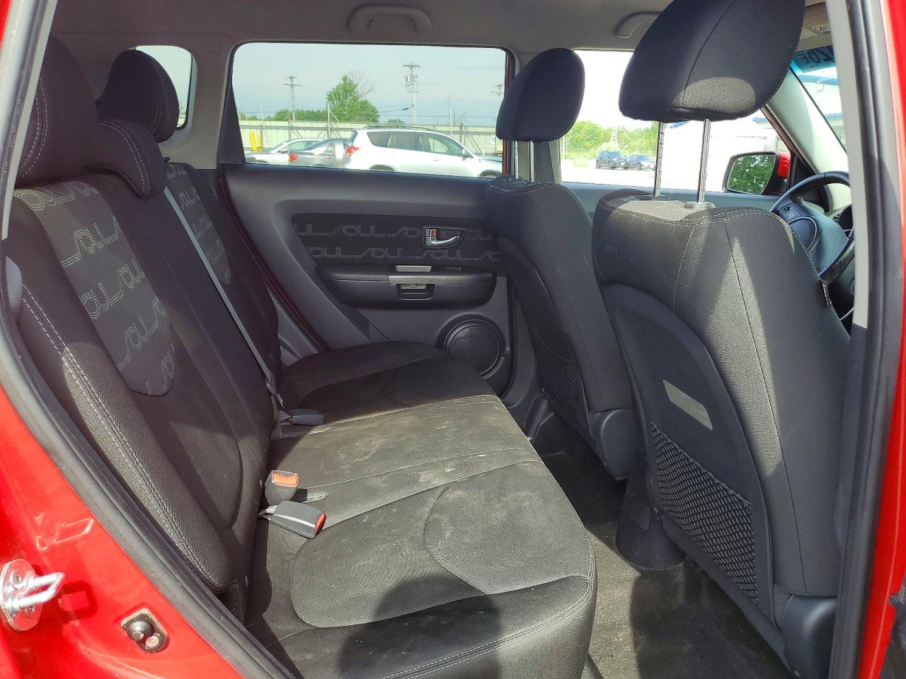 2012 Kia Soul + Красный vin: KNDJT2A6XC7453404