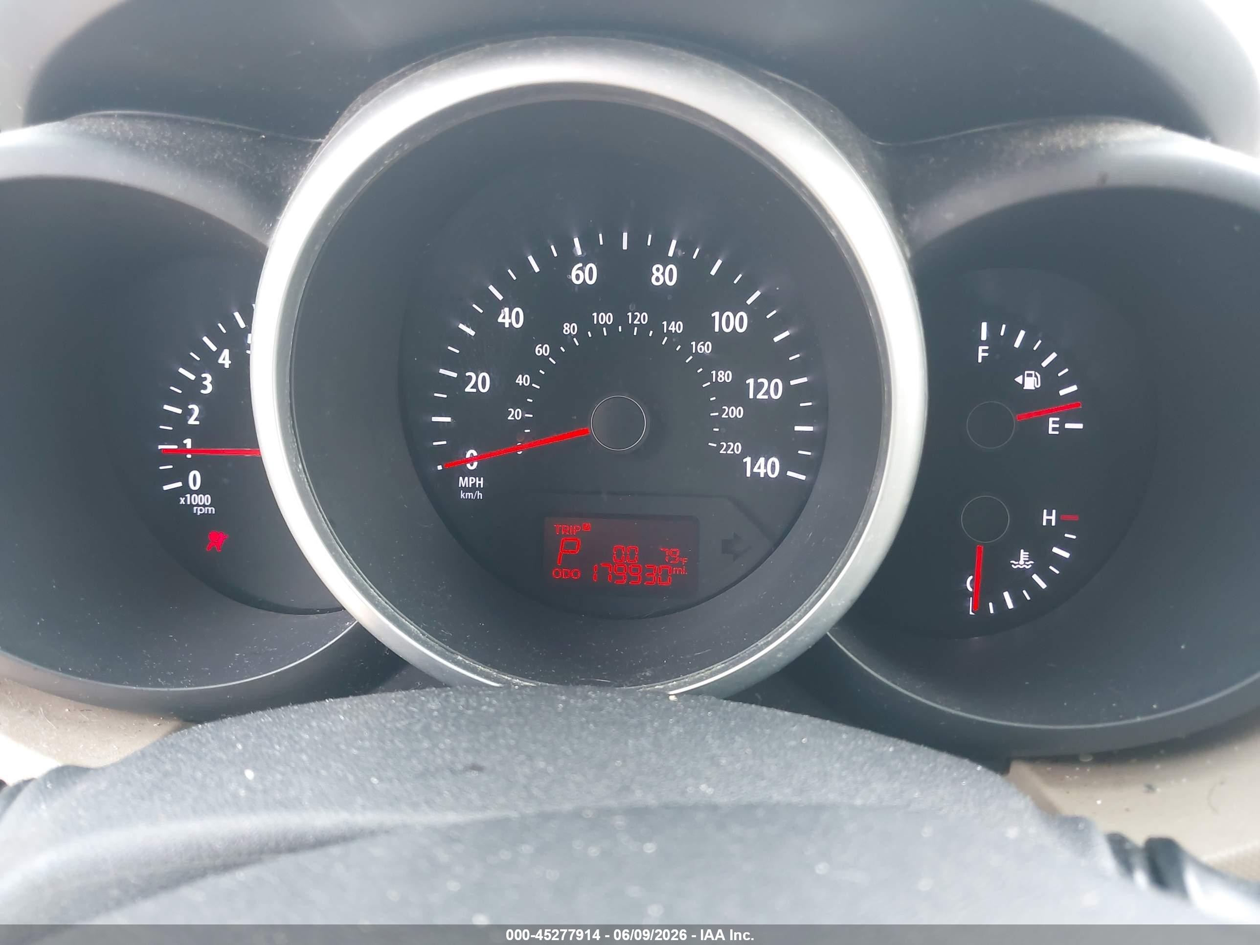 2013 Kia Soul ! Gray vin: KNDJT2A6XD7521640