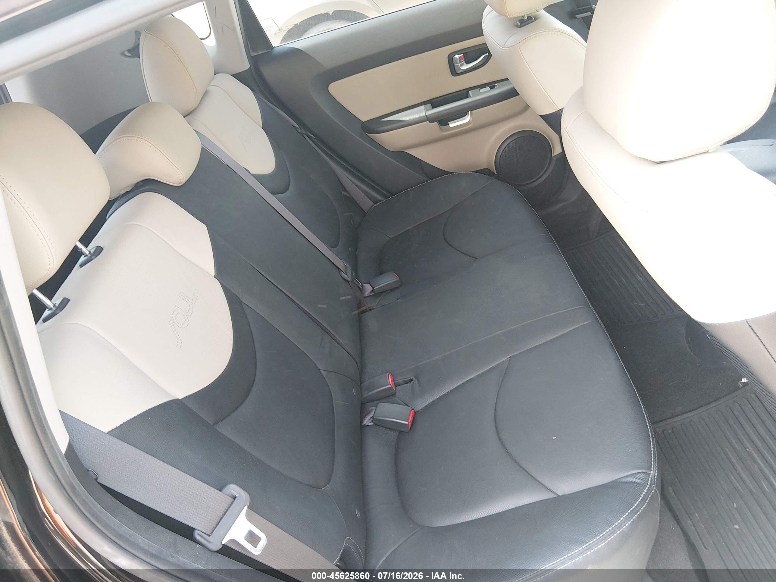 2013 Kia Soul ! Черный vin: KNDJT2A6XD7526739