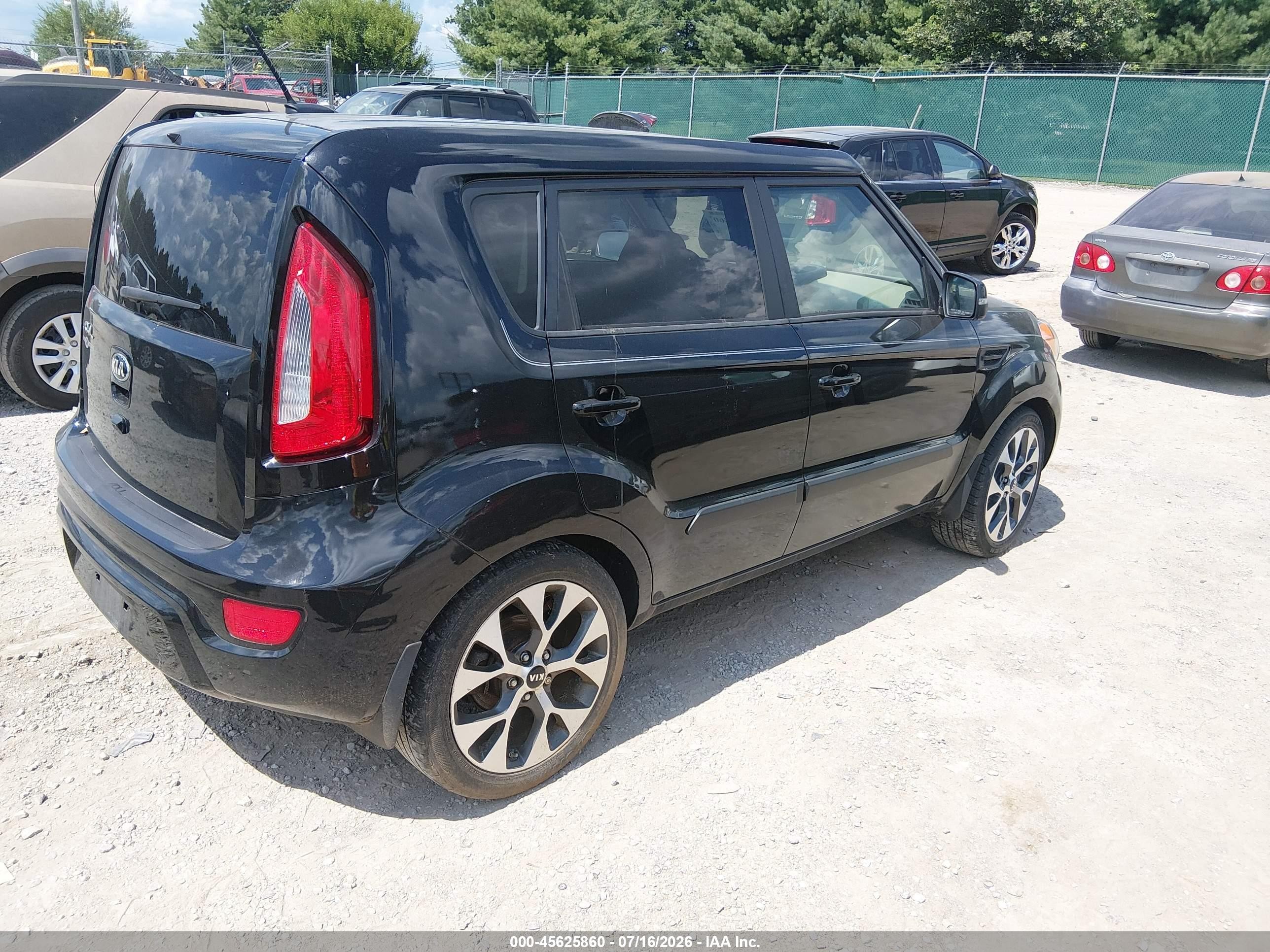 2013 Kia Soul ! Черный vin: KNDJT2A6XD7526739