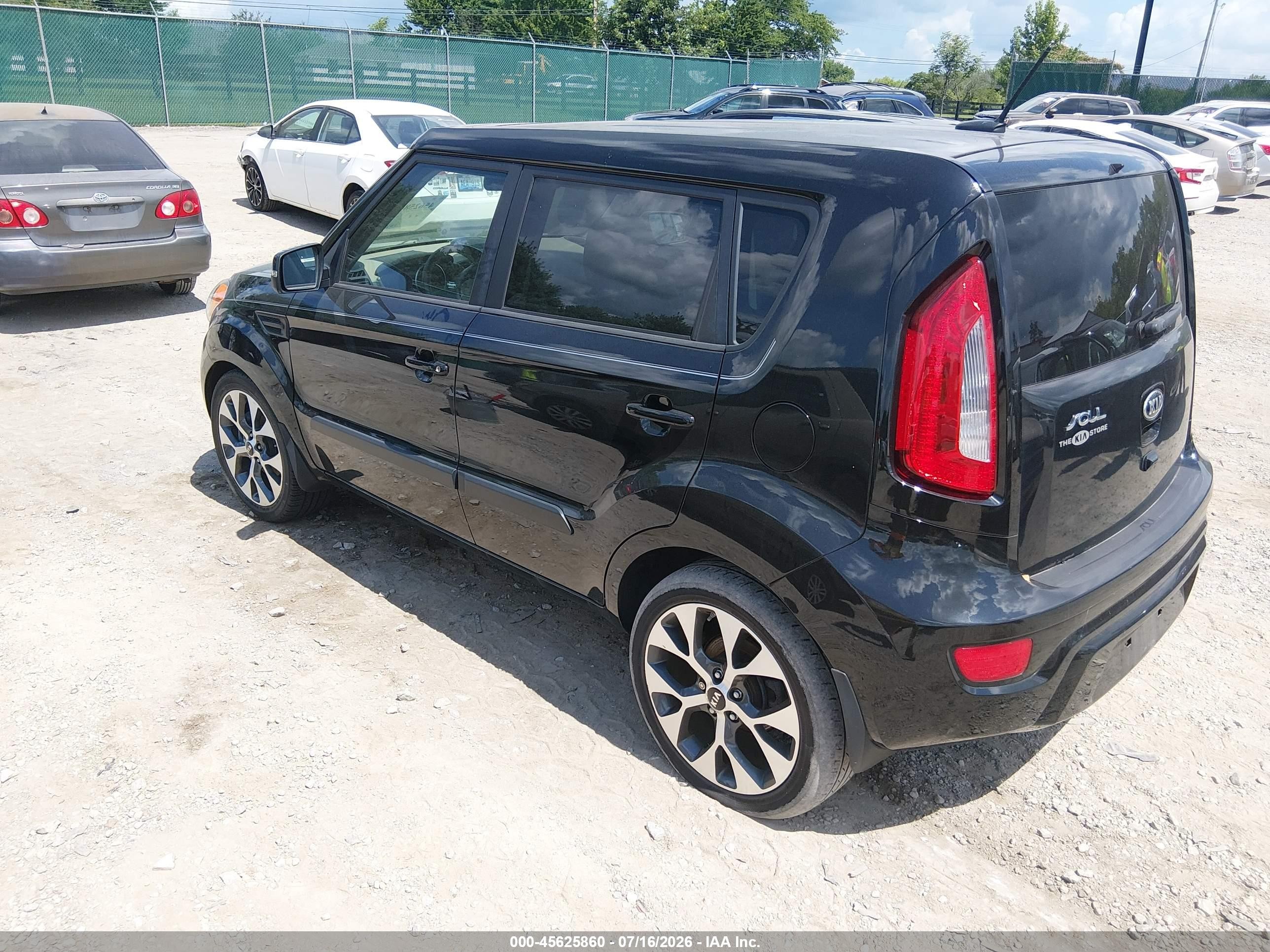 2013 Kia Soul ! Черный vin: KNDJT2A6XD7526739