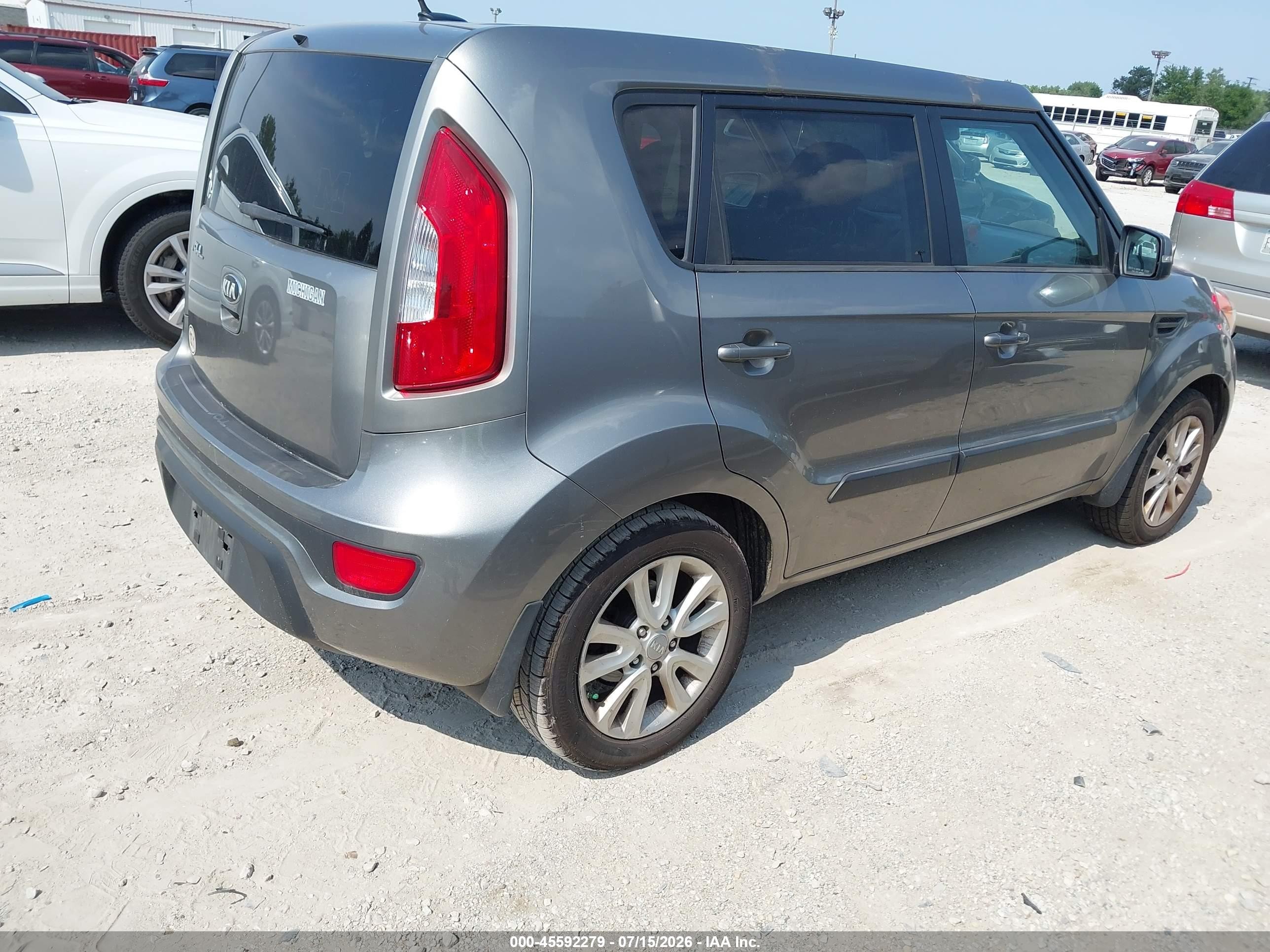 2013 Kia Soul + Gray vin: KNDJT2A6XD7528457
