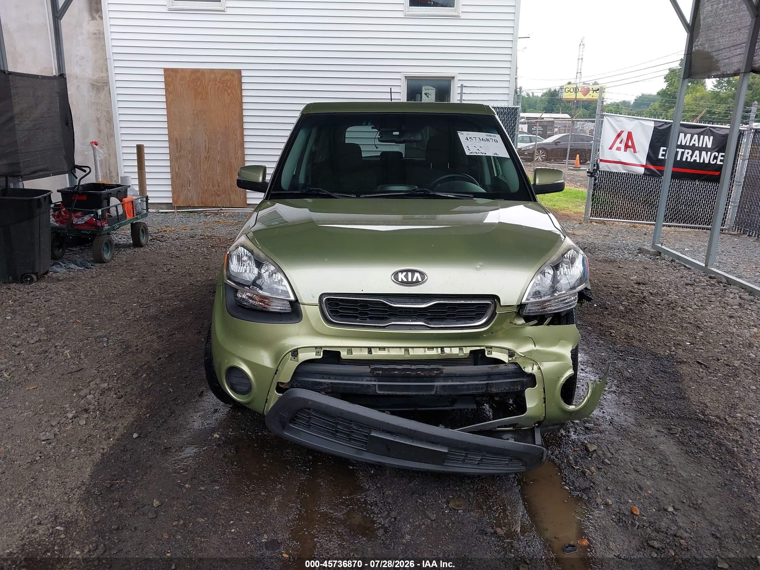 2013 Kia Soul + Green vin: KNDJT2A6XD7559692
