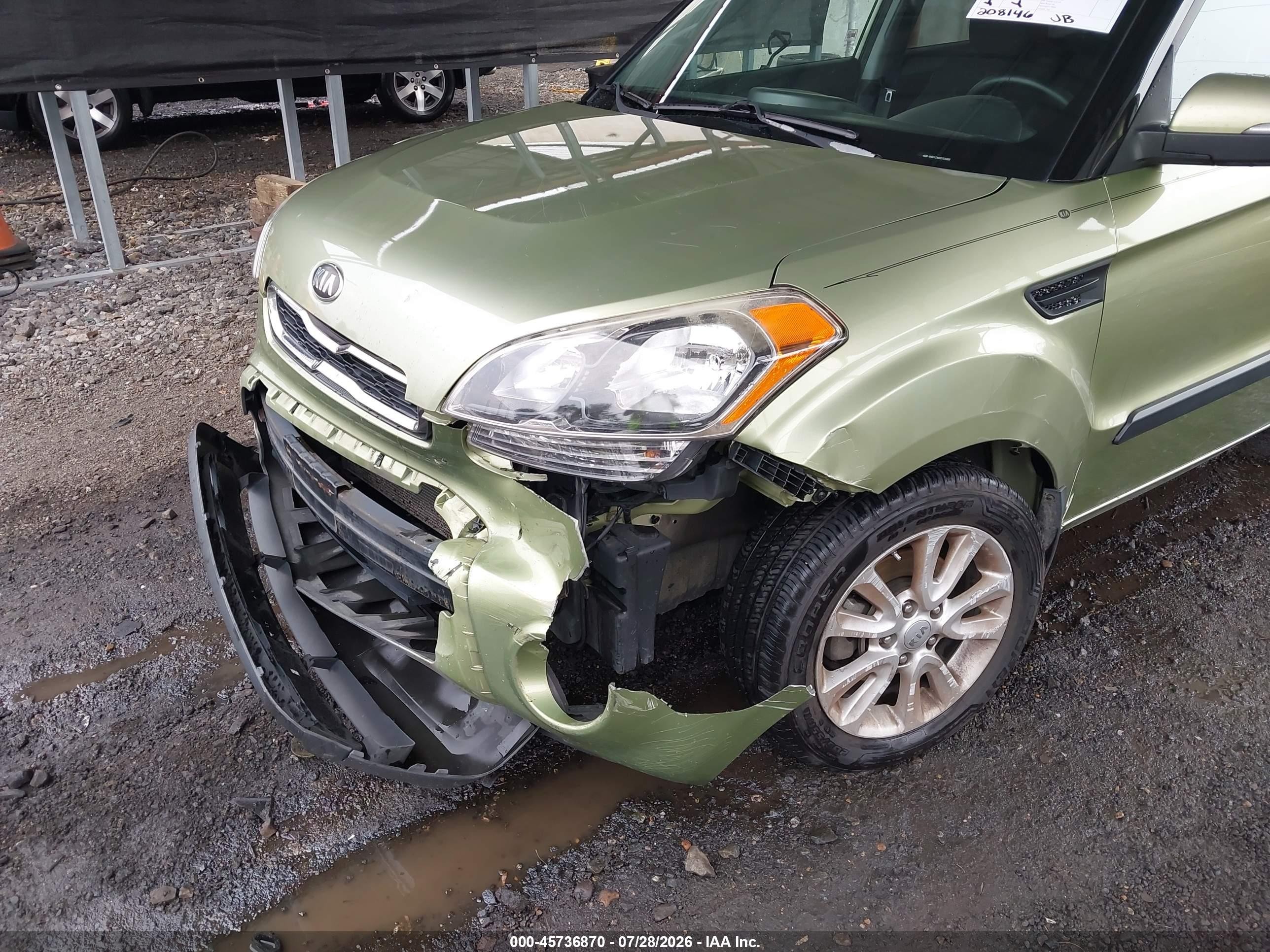 2013 Kia Soul + Green vin: KNDJT2A6XD7559692