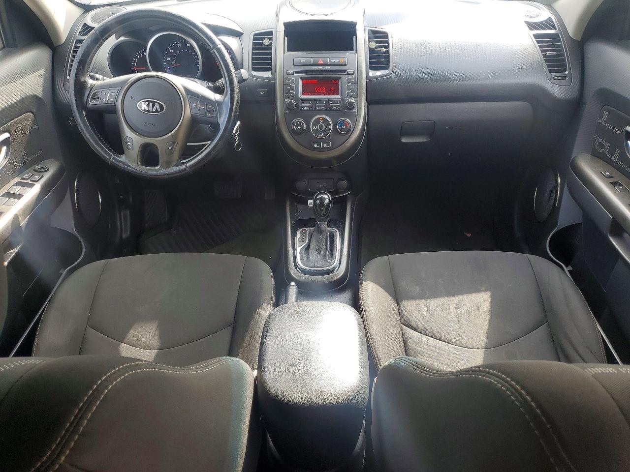 2013 Kia Soul + Gray vin: KNDJT2A6XD7561703