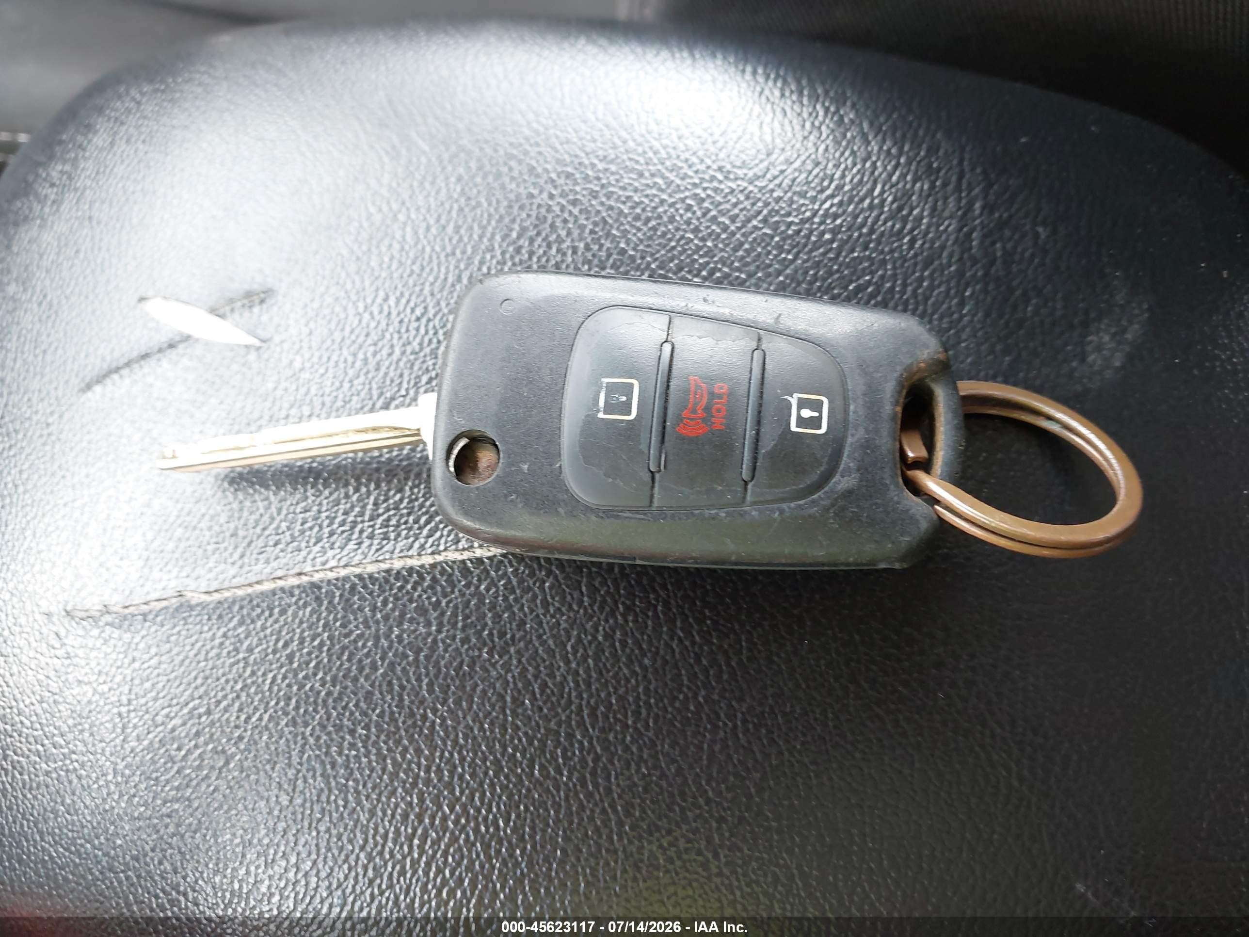 2013 Kia Soul + Серый vin: KNDJT2A6XD7568196