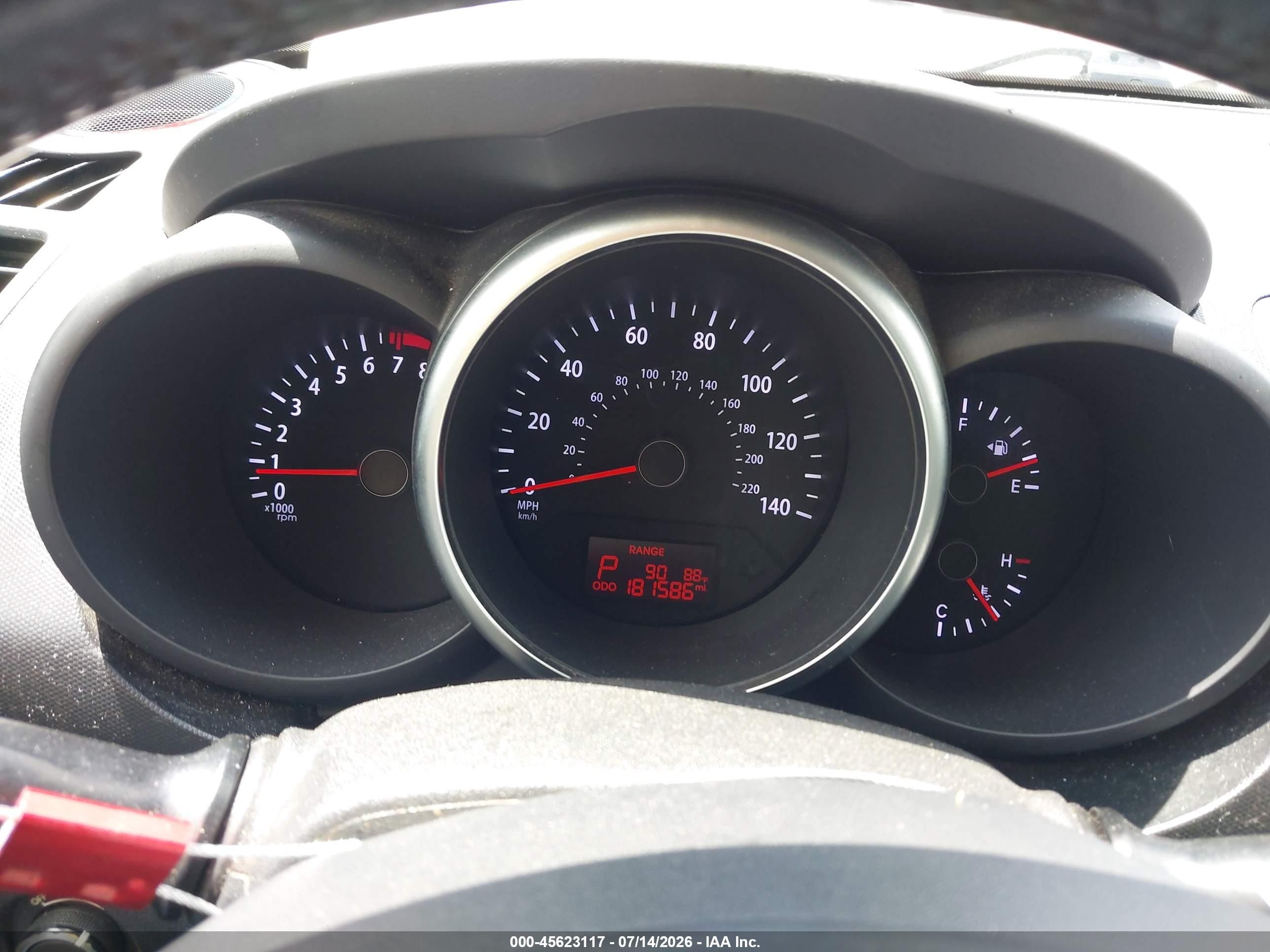2013 Kia Soul + Серый vin: KNDJT2A6XD7568196