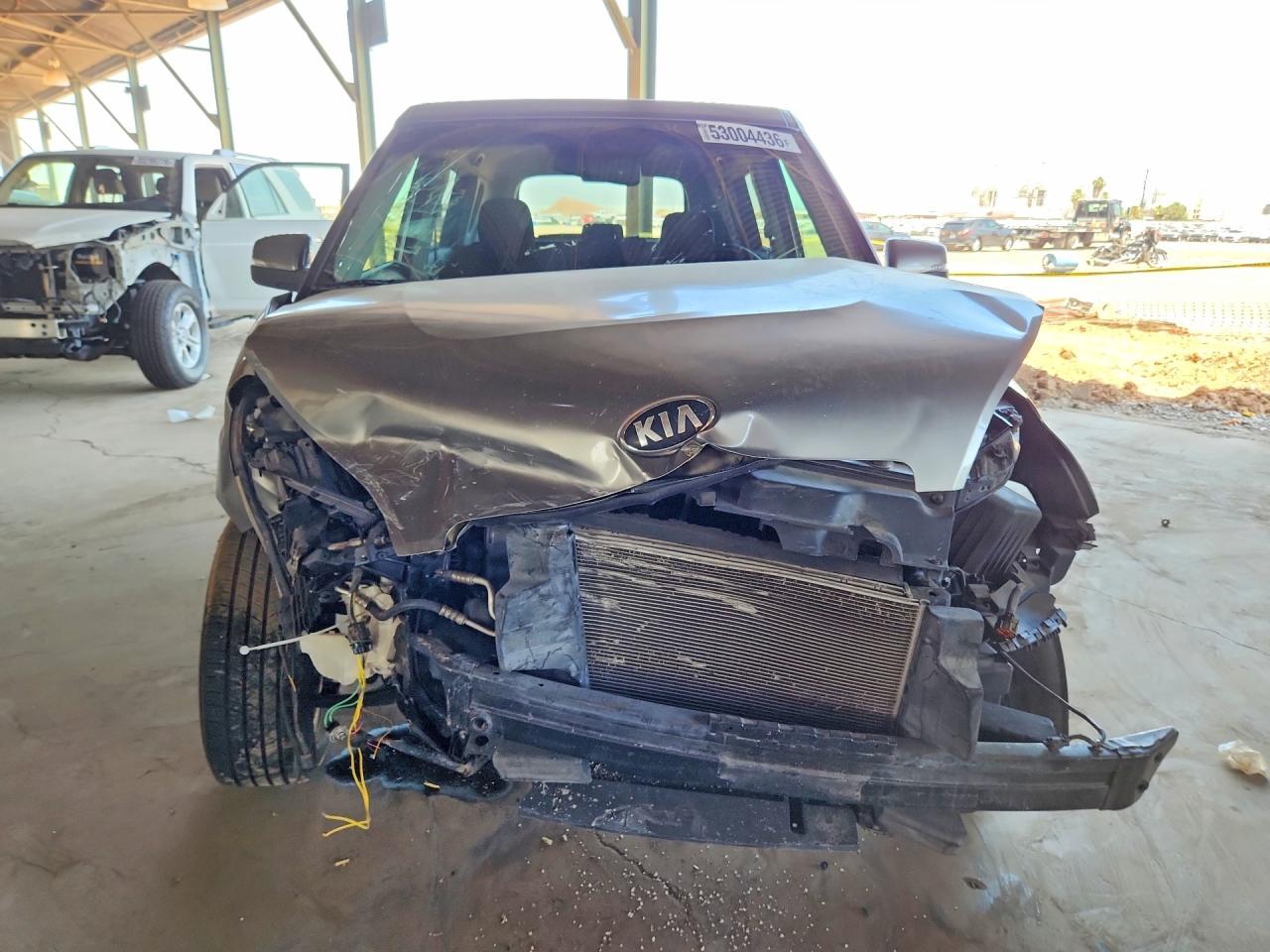 2013 Kia Soul + Gray vin: KNDJT2A6XD7574757