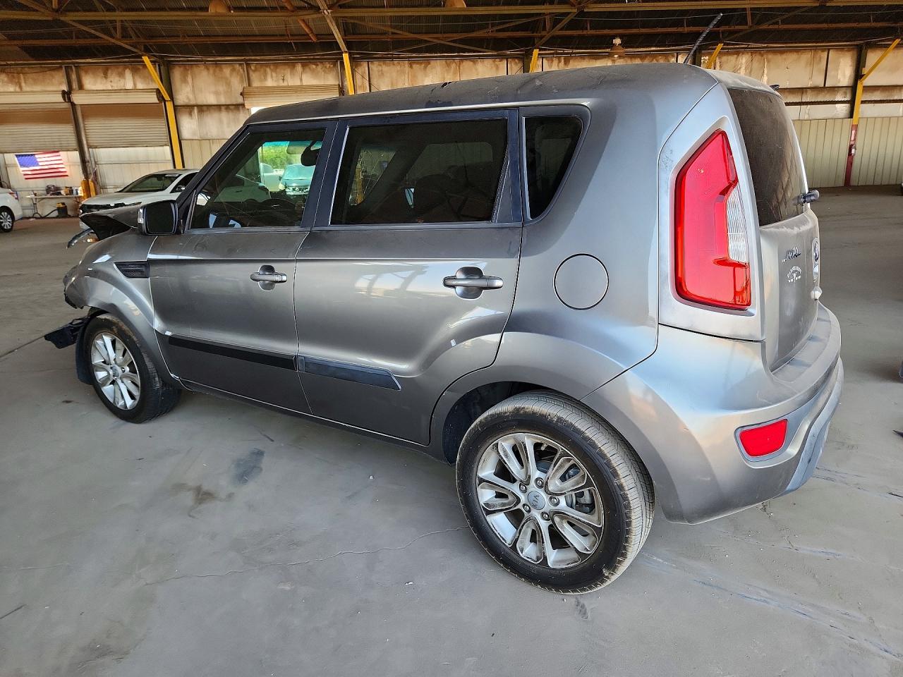 2013 Kia Soul + Gray vin: KNDJT2A6XD7574757