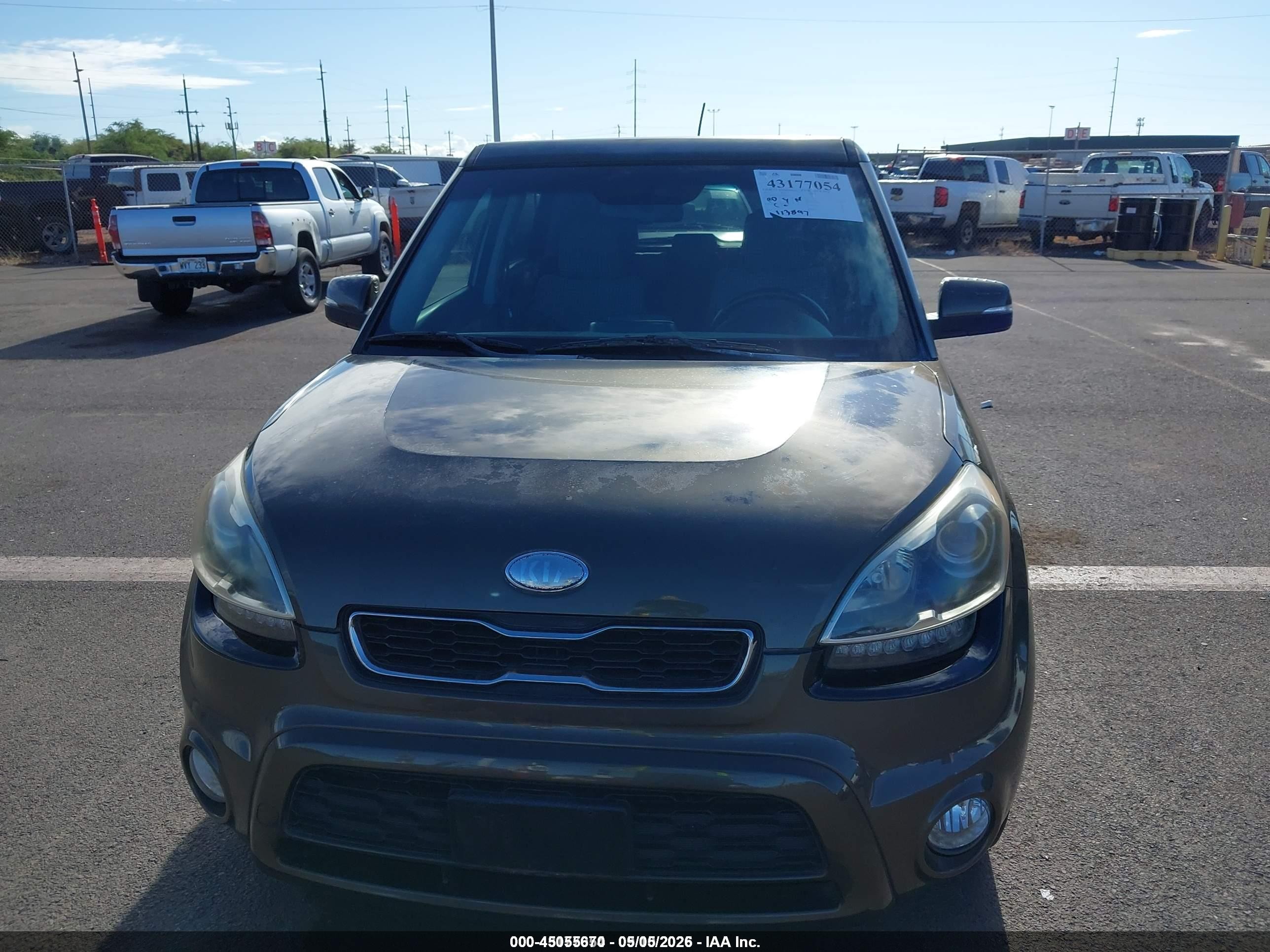 2013 Kia Soul ! Brown vin: KNDJT2A6XD7581093