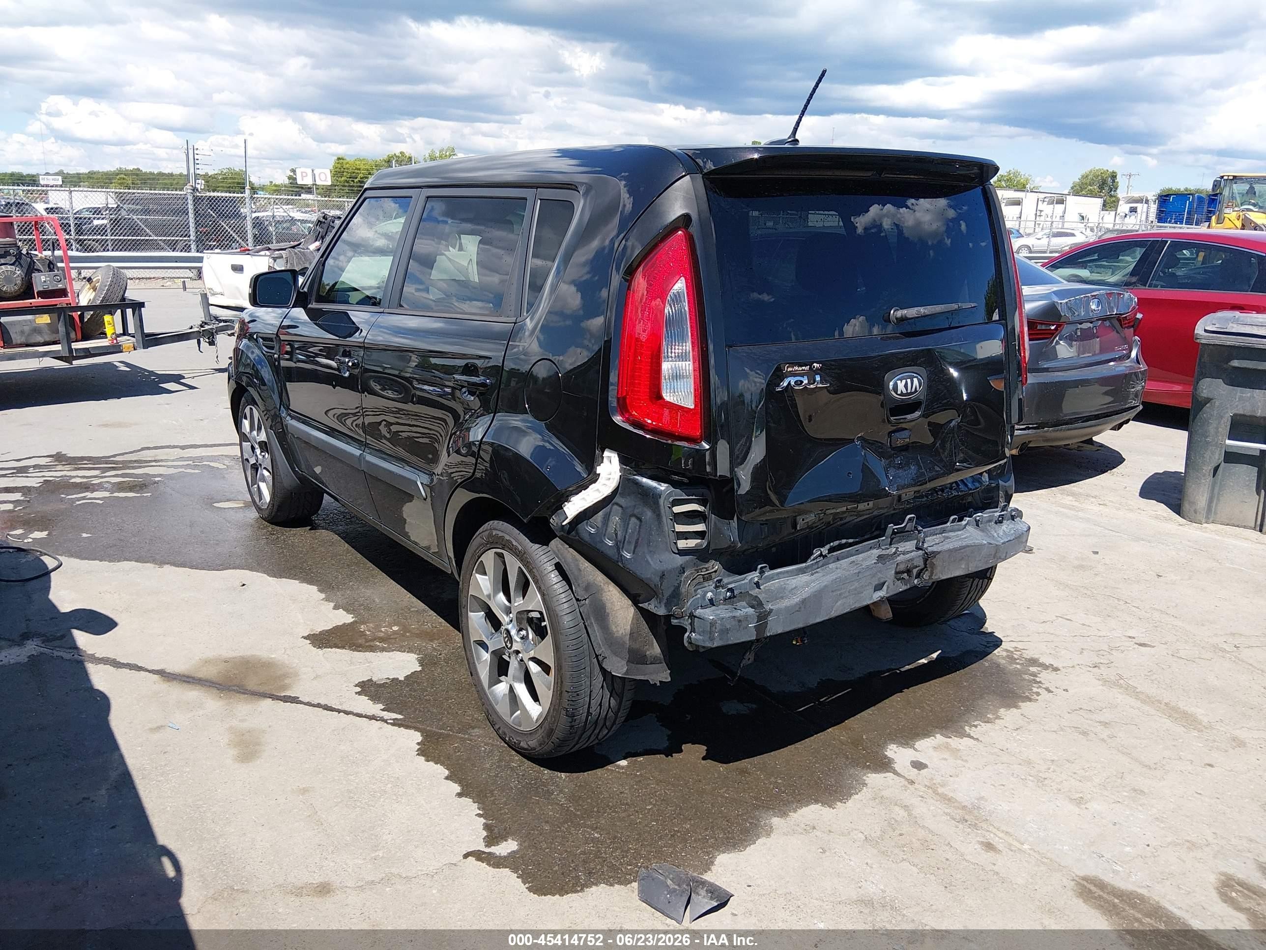 2013 Kia Soul ! Черный vin: KNDJT2A6XD7765739