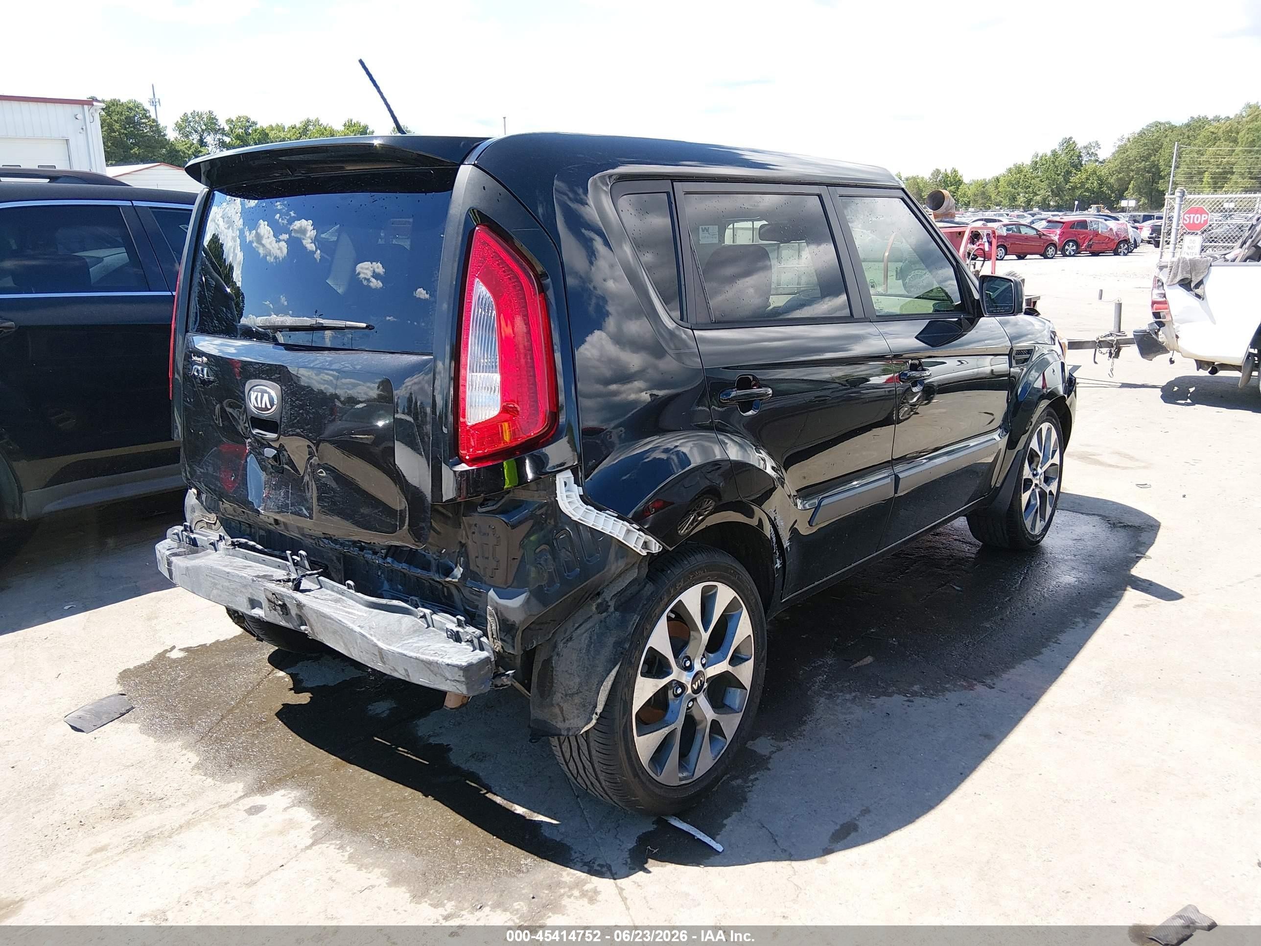 2013 Kia Soul ! Черный vin: KNDJT2A6XD7765739