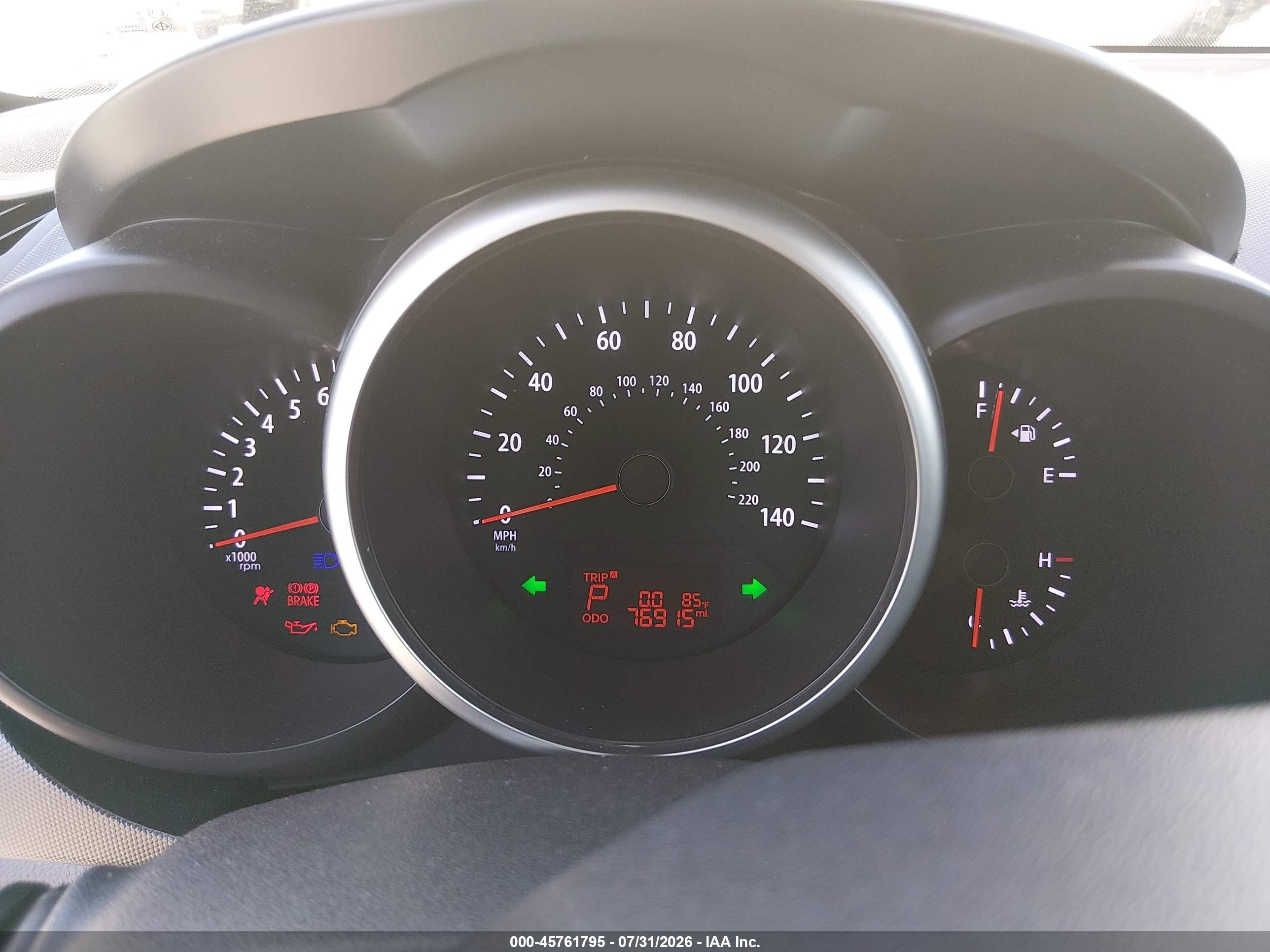 2013 Kia Soul + White vin: KNDJT2A6XD7777258