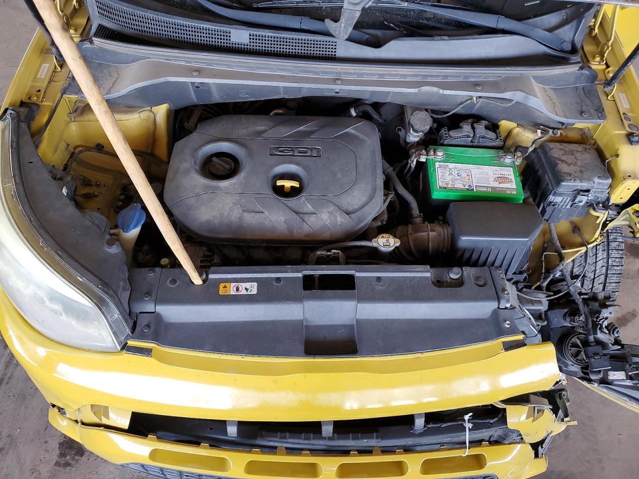 2014 Kia Soul ! Yellow vin: KNDJX3A50E7043893