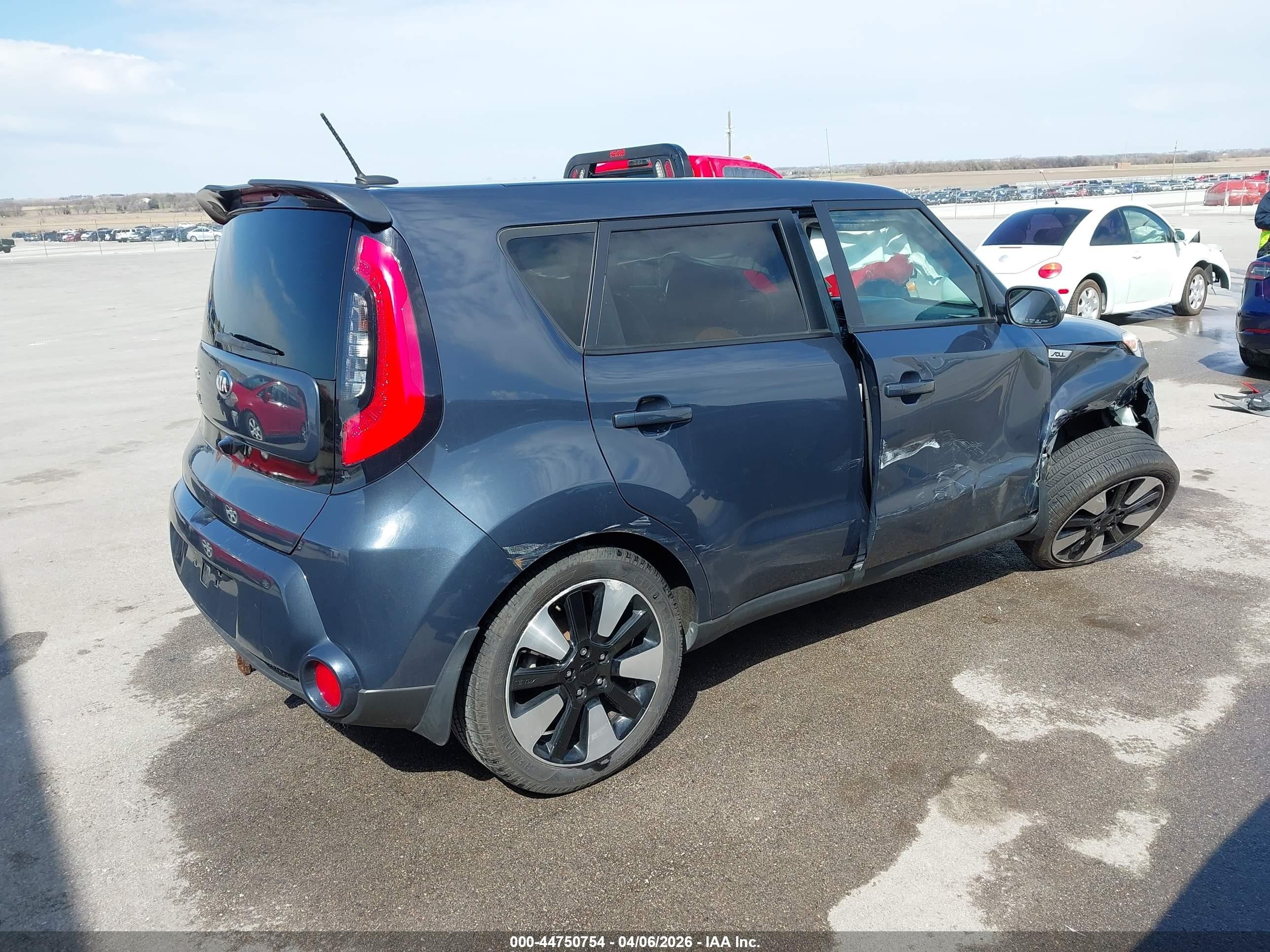 2015 Kia Soul ! Синий vin: KNDJX3A50F7134678