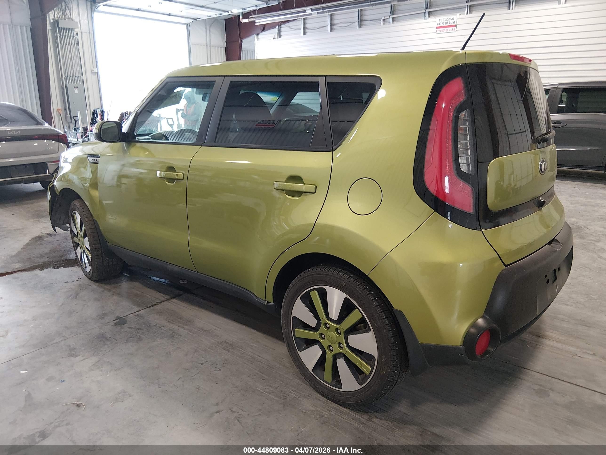 2015 Kia Soul ! Green vin: KNDJX3A50F7789133