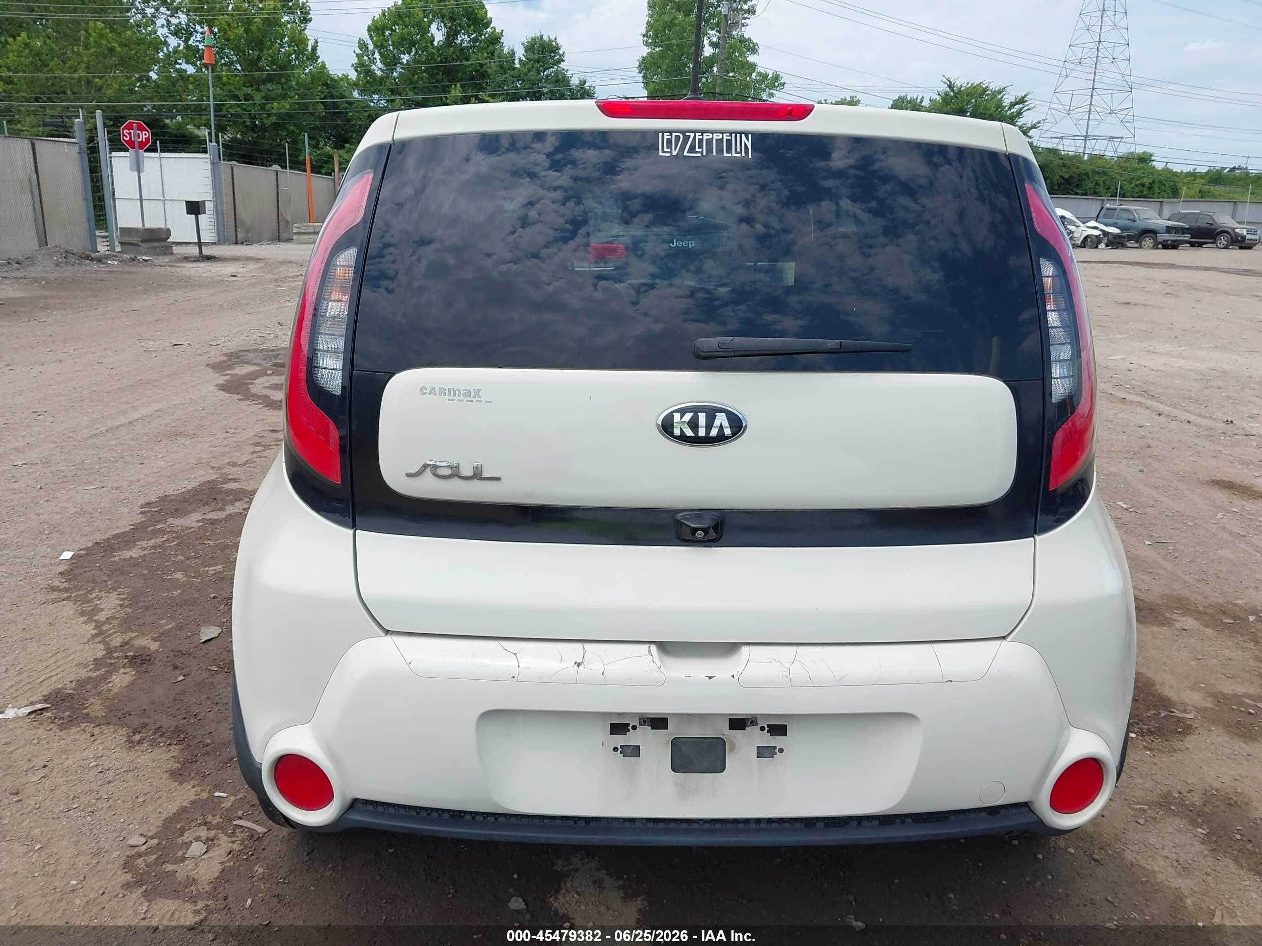 2015 Kia Soul ! Cream vin: KNDJX3A51F7118621