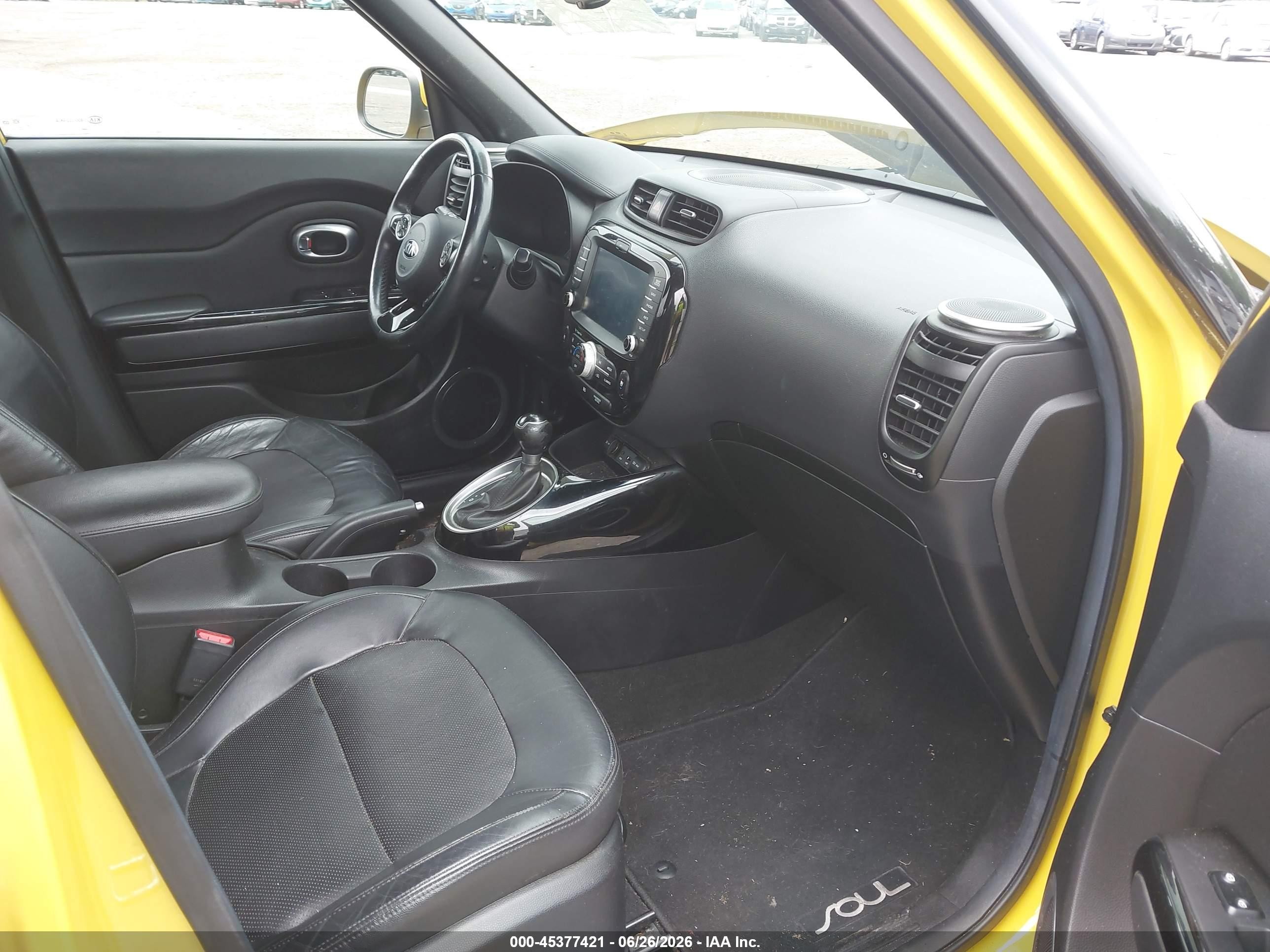 2014 Kia Soul ! Yellow vin: KNDJX3A52E7062798