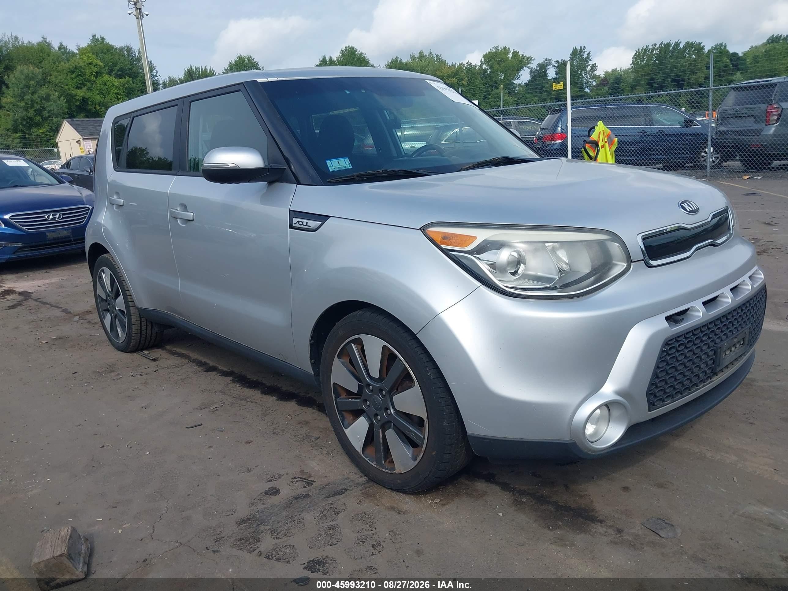 2014 Kia Soul ! Silver vin: KNDJX3A52E7702038