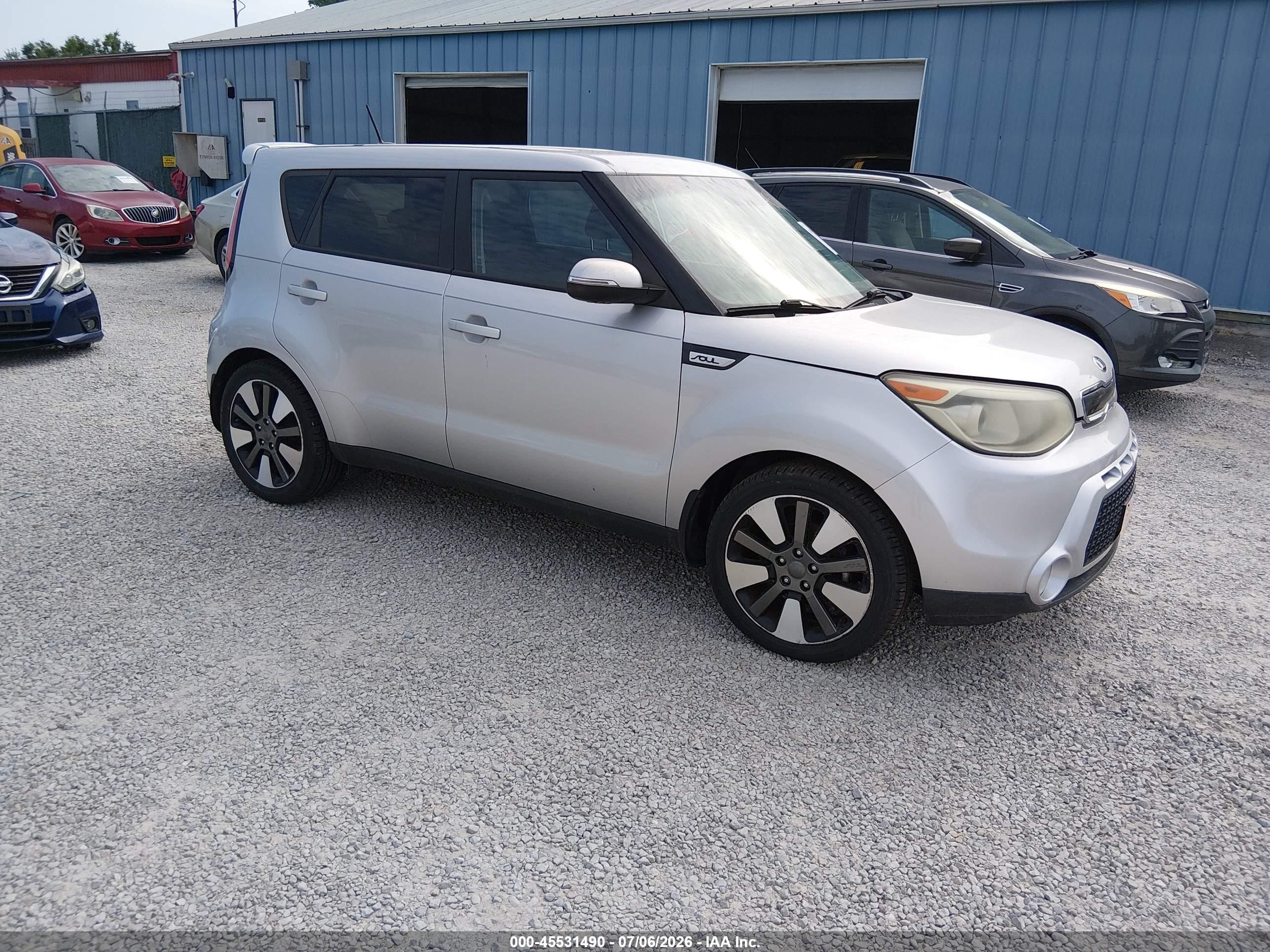 2015 Kia Soul ! Silver vin: KNDJX3A54F7792763