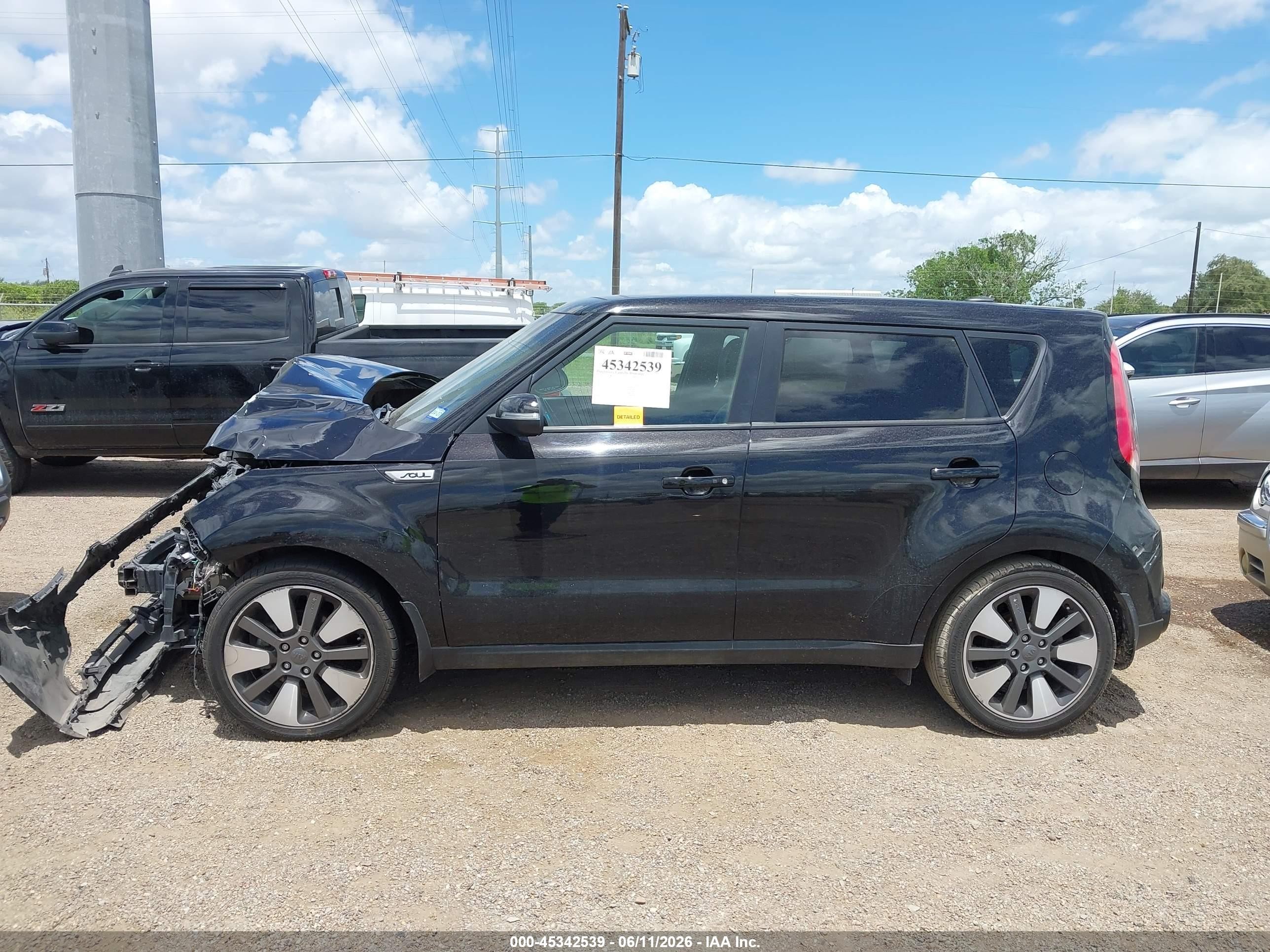 2014 Kia Soul ! Black vin: KNDJX3A55E7044182