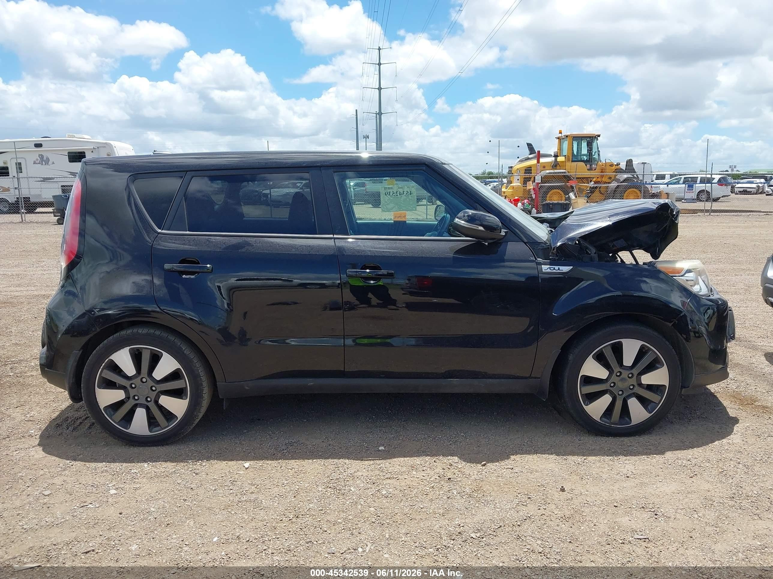 2014 Kia Soul ! Black vin: KNDJX3A55E7044182