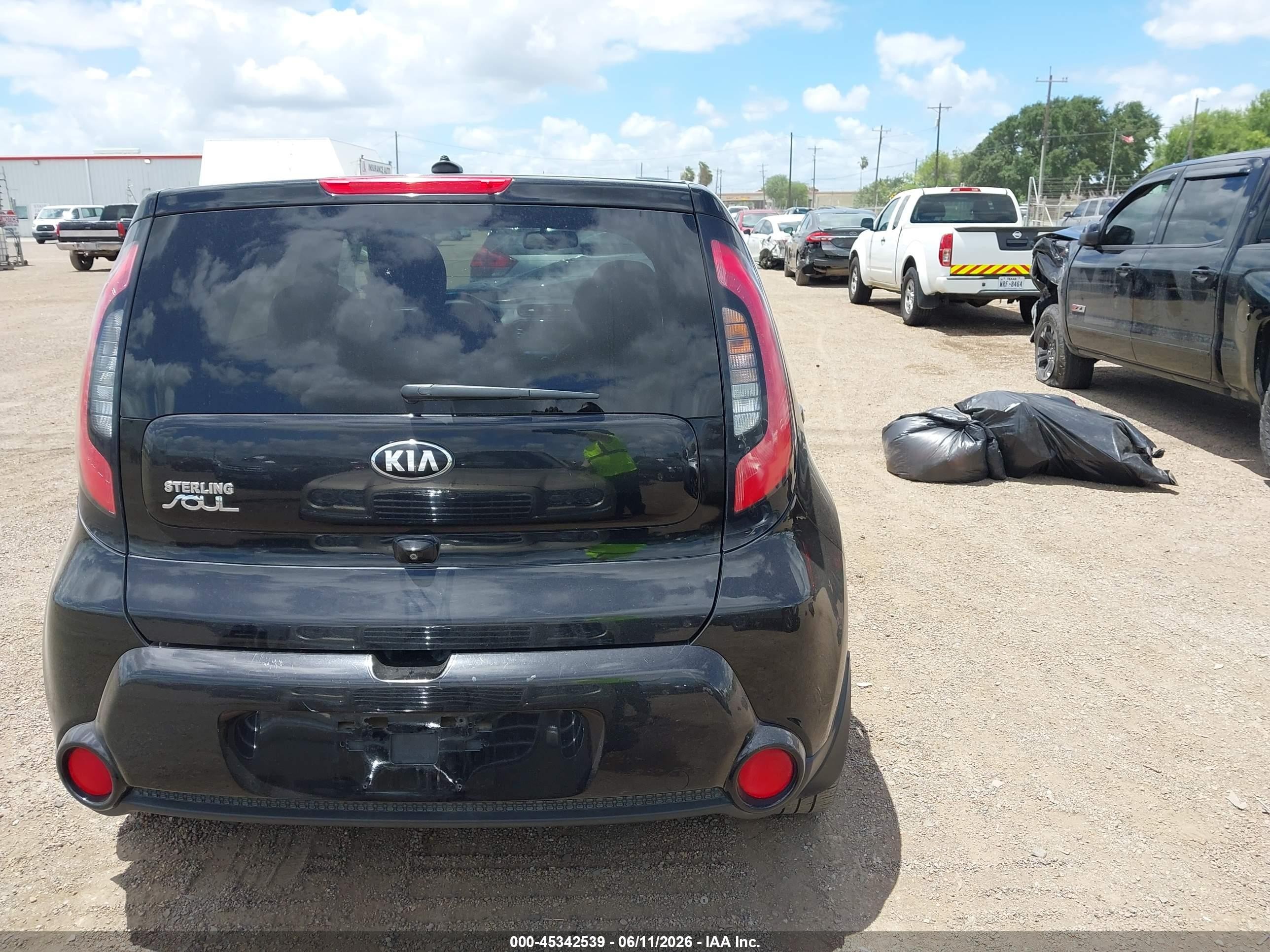 2014 Kia Soul ! Black vin: KNDJX3A55E7044182