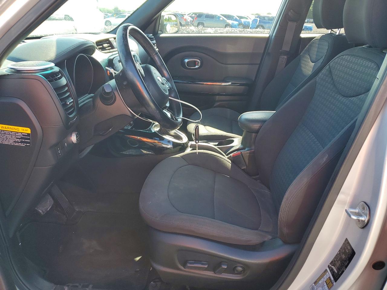 2014 Kia Soul ! Silver vin: KNDJX3A55E7706049