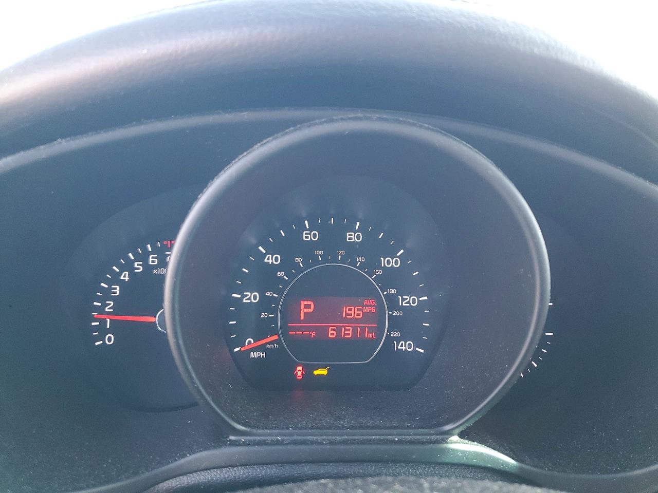 2014 Kia Soul ! Silver vin: KNDJX3A55E7706049