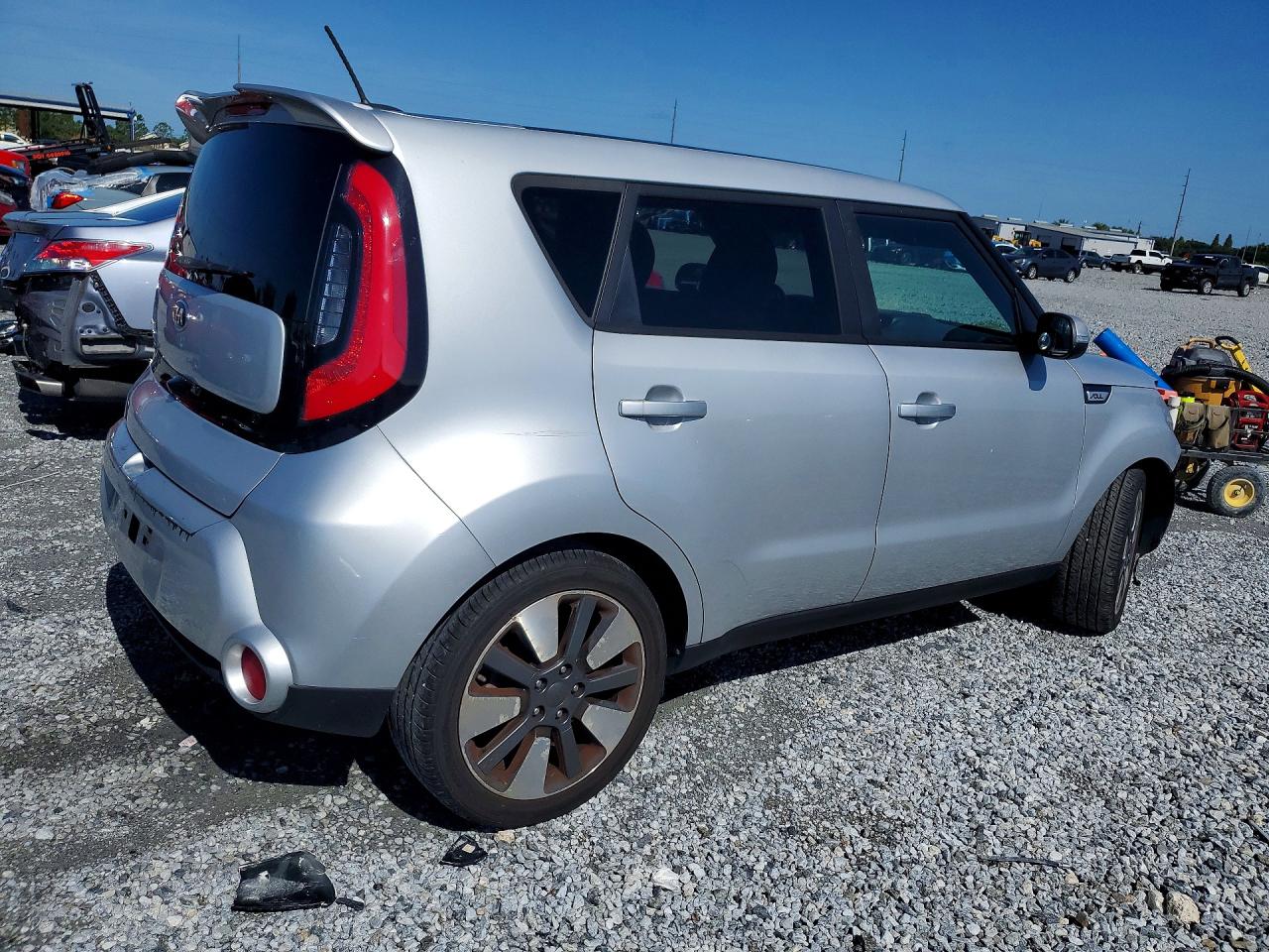 2014 Kia Soul ! Silver vin: KNDJX3A55E7706049