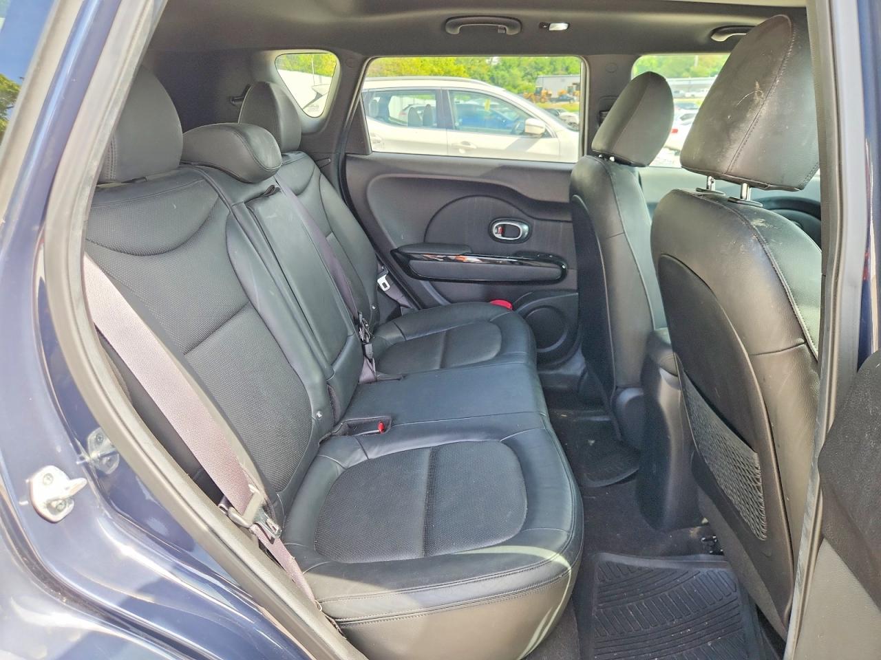 2014 Kia Soul ! Blue vin: KNDJX3A56E7102381