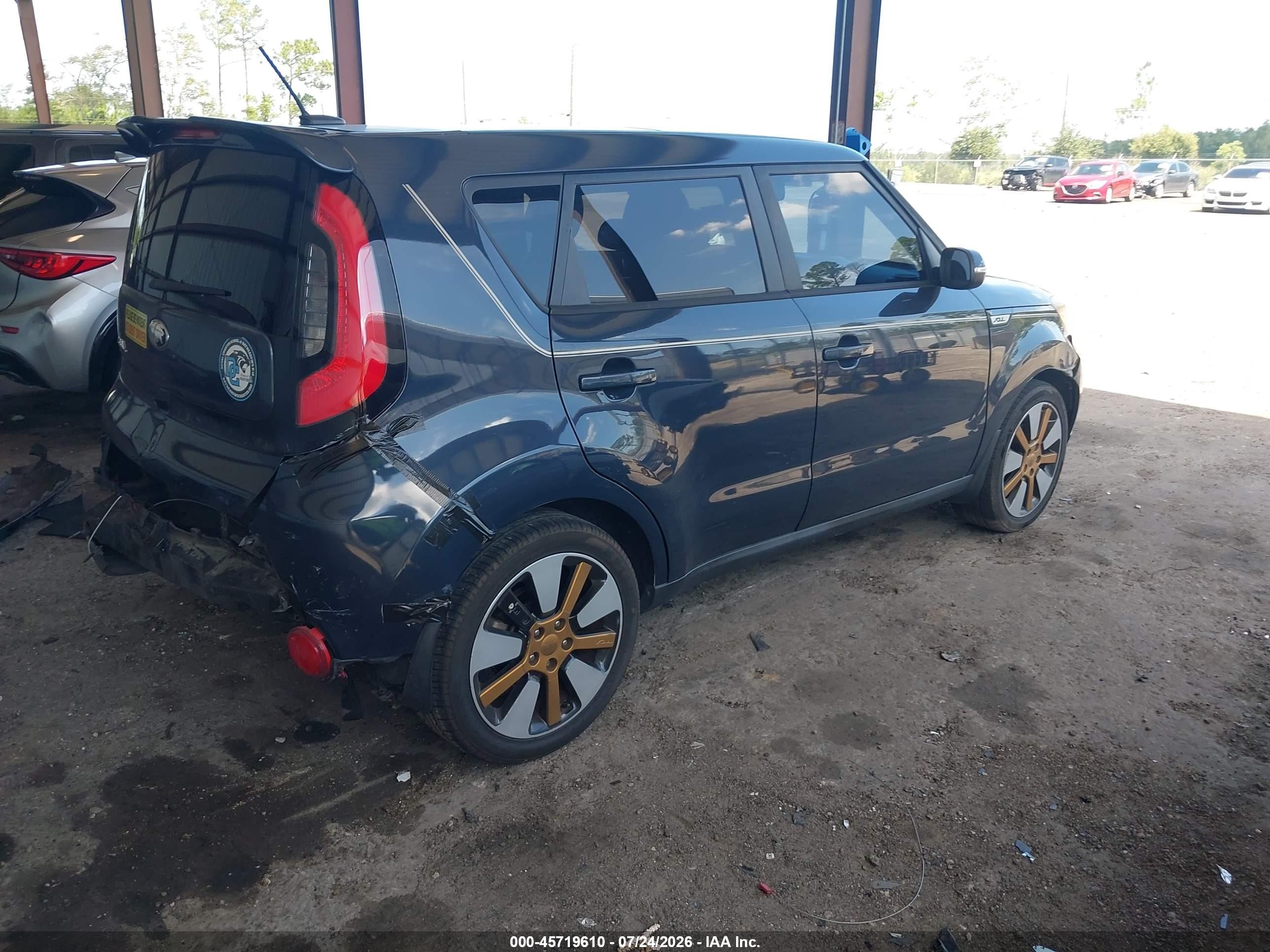 2015 Kia Soul ! Pewter vin: KNDJX3A56F7130344
