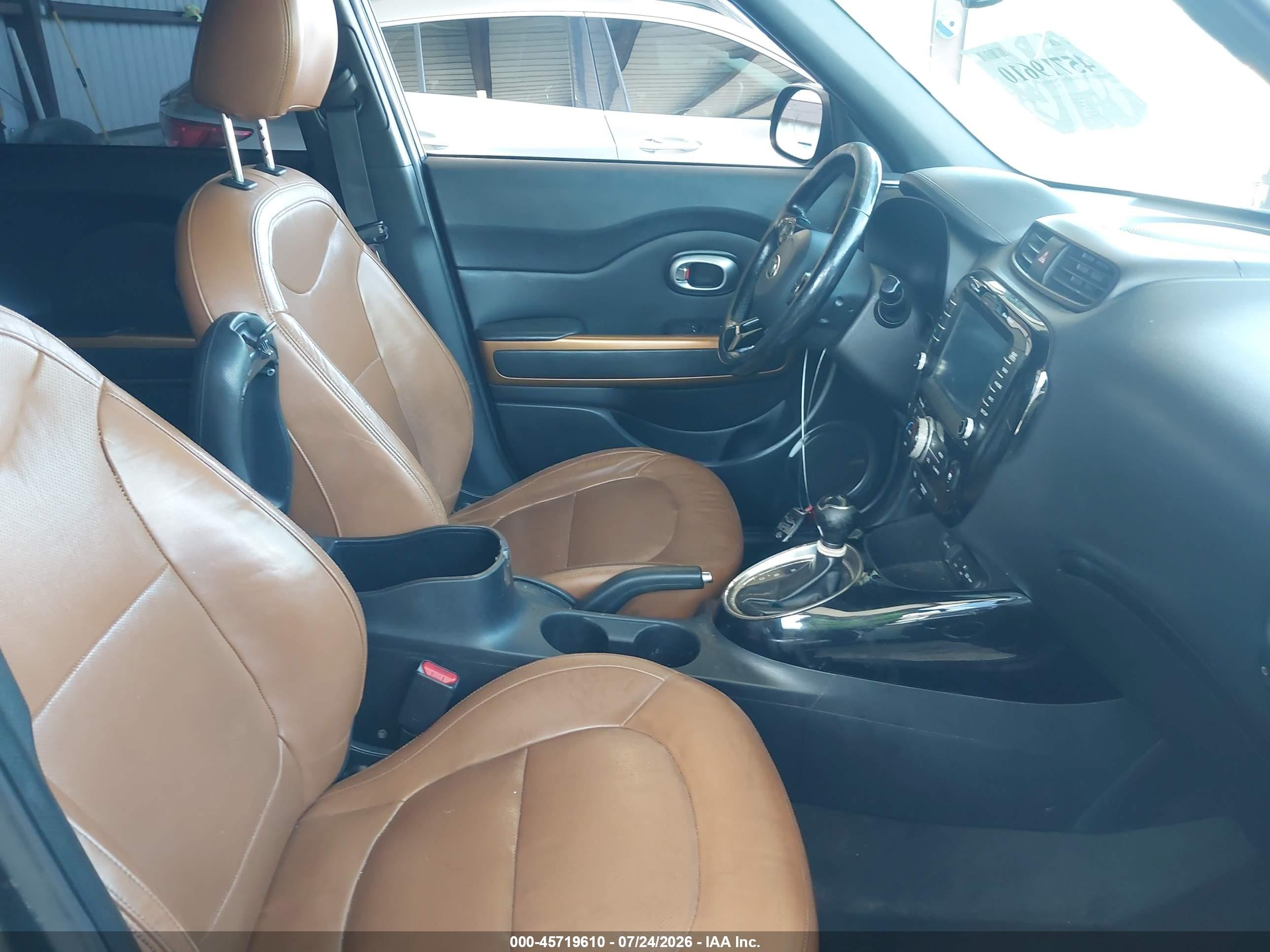 2015 Kia Soul ! Pewter vin: KNDJX3A56F7130344