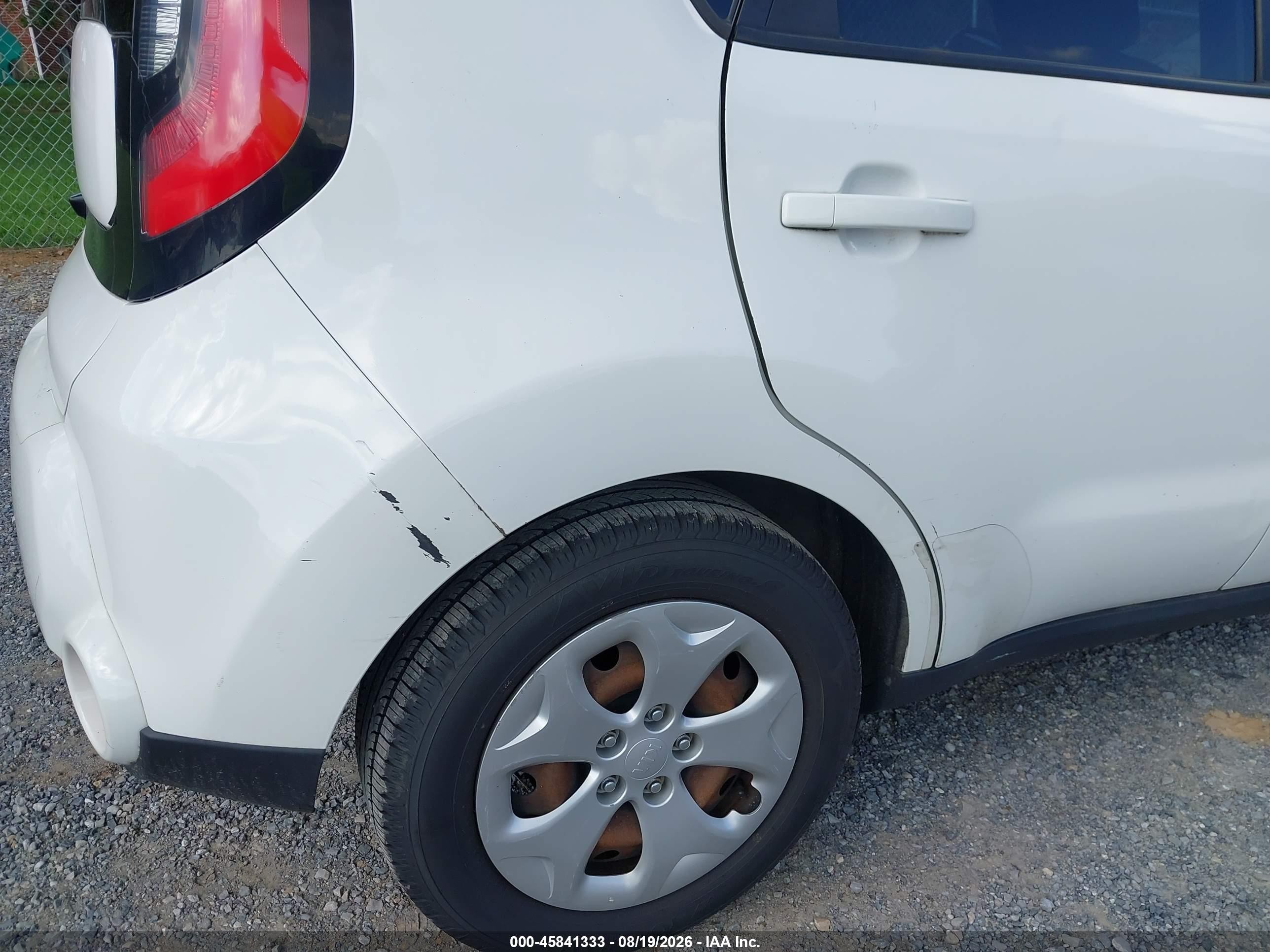 2014 Kia Soul ! Белый vin: KNDJX3A57E7079578