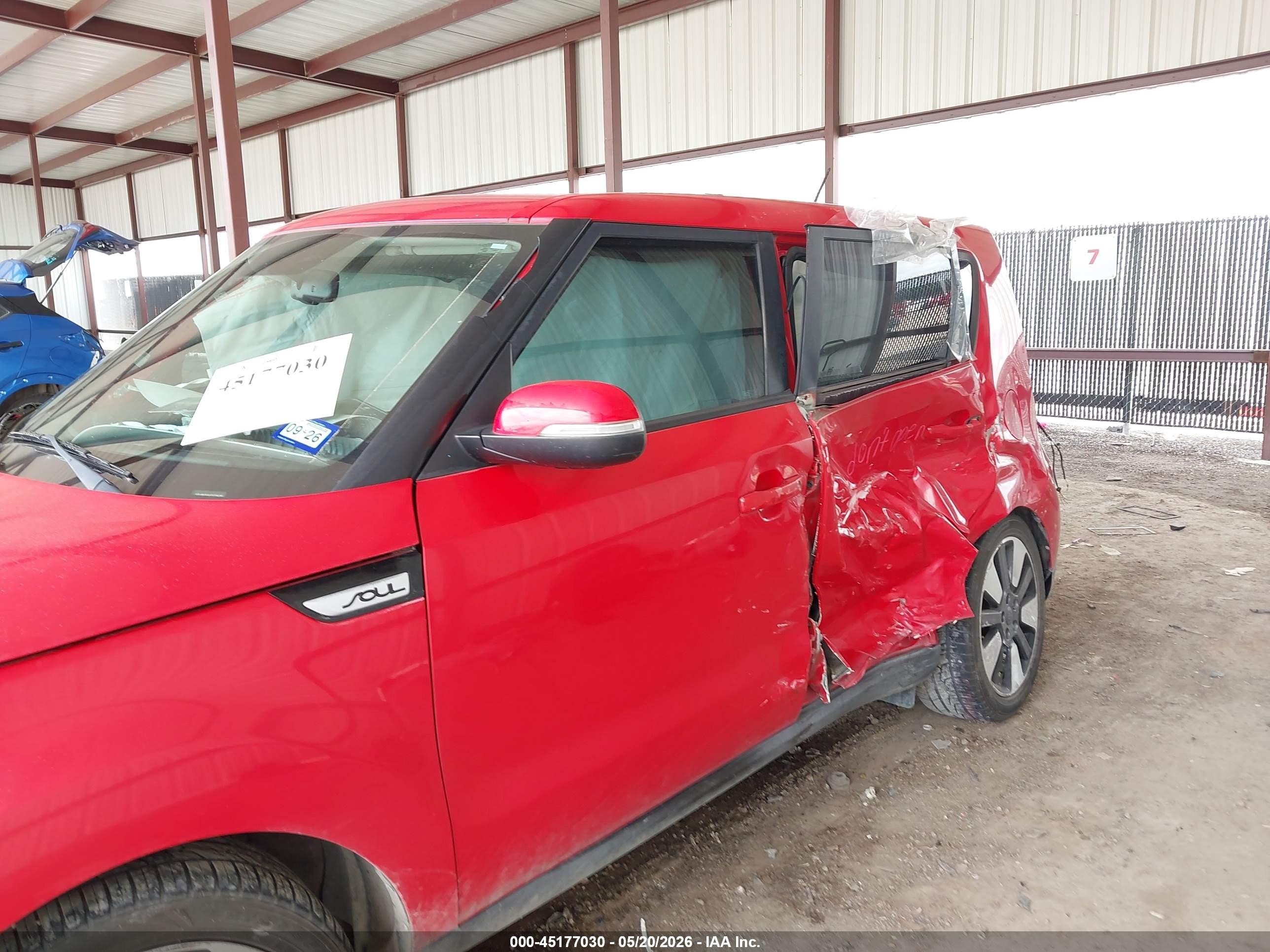 2014 Kia Soul ! Red vin: KNDJX3A57E7704285